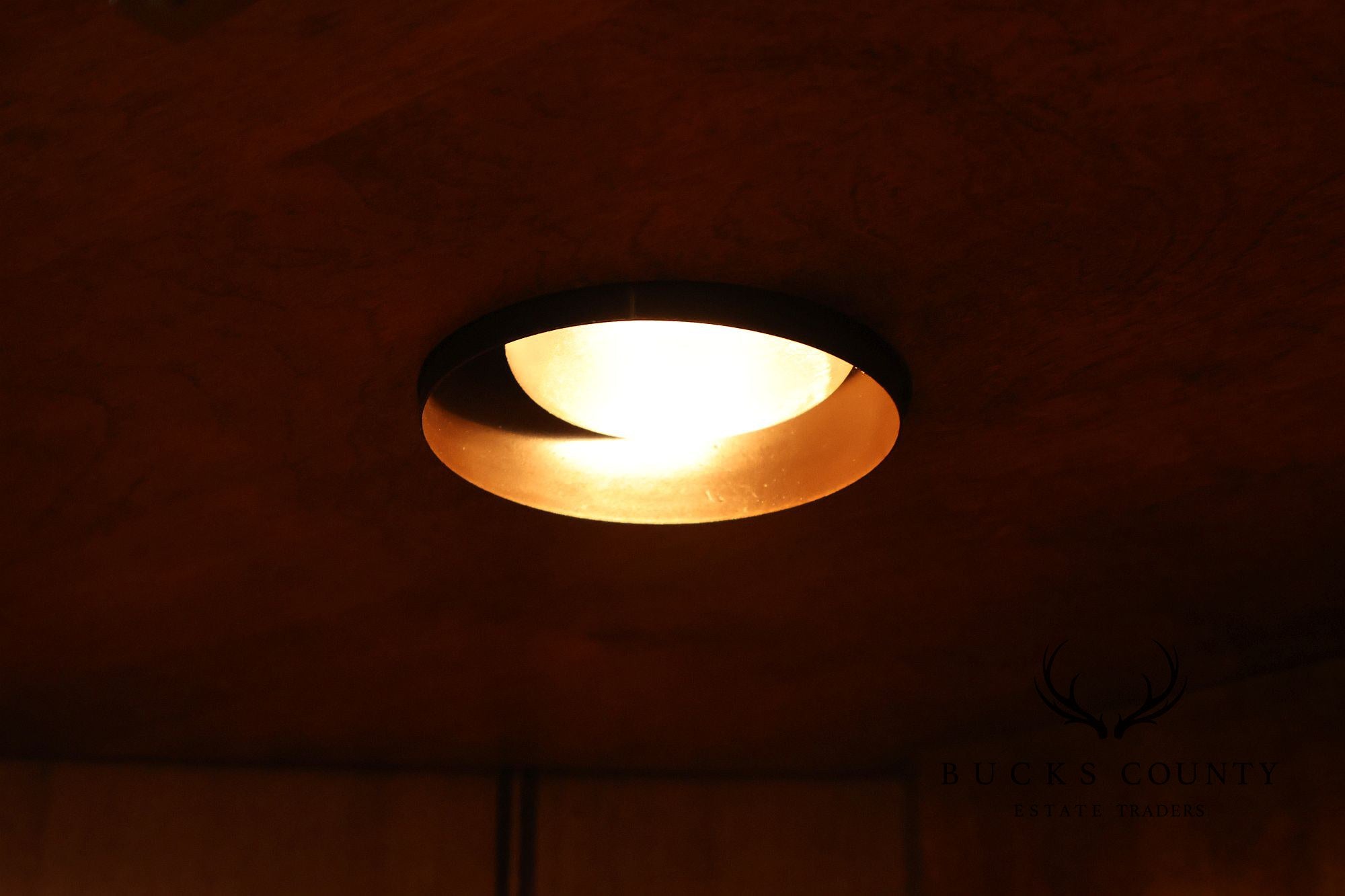 Ethan Allen 1776 Collection Pair of Maple Corner Cabinets