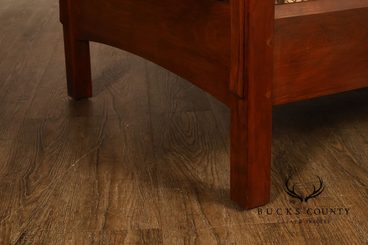 Stickley Mission Collection Cherry Prairie Settle