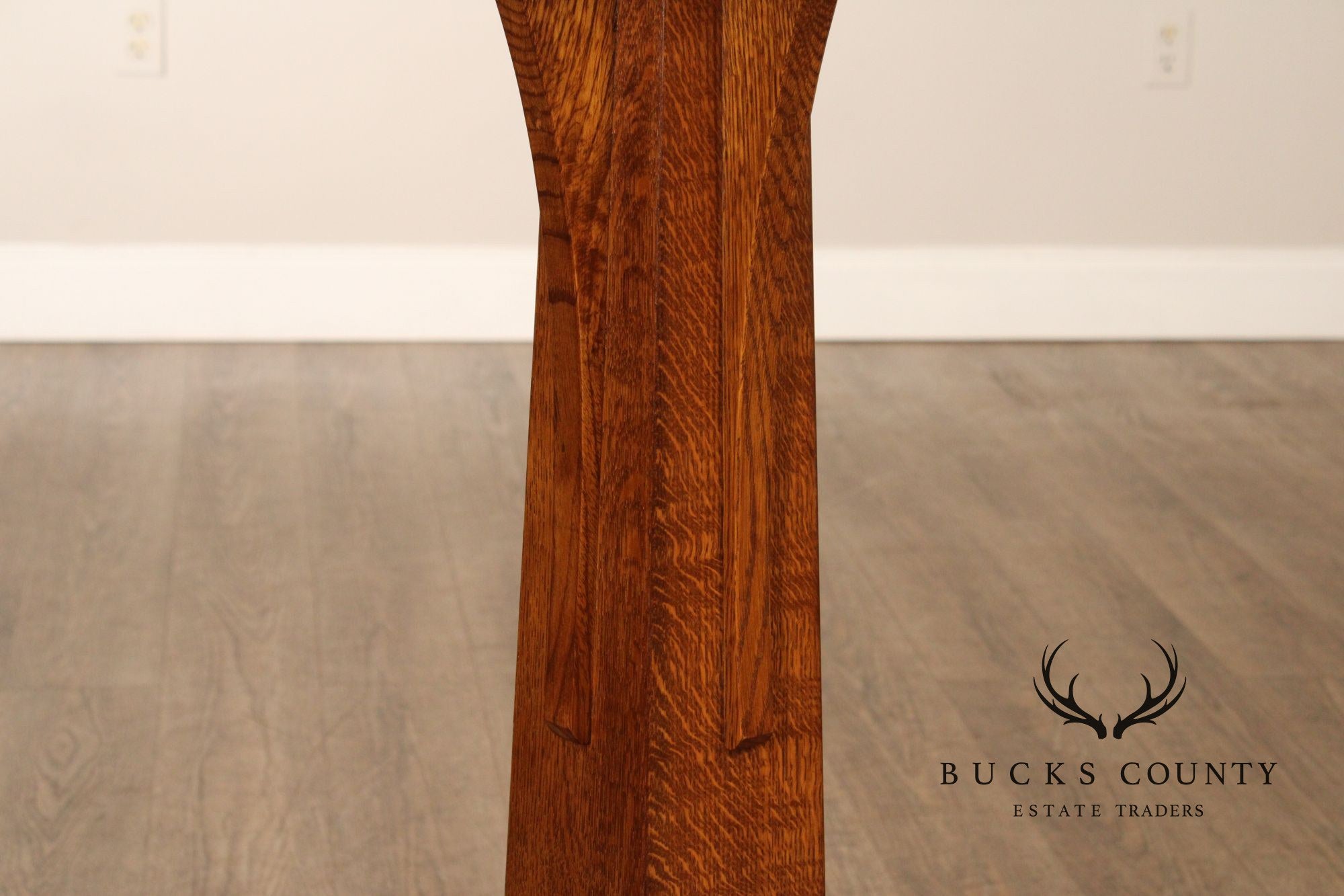 Stickley Mission Collection Oak Pedestal