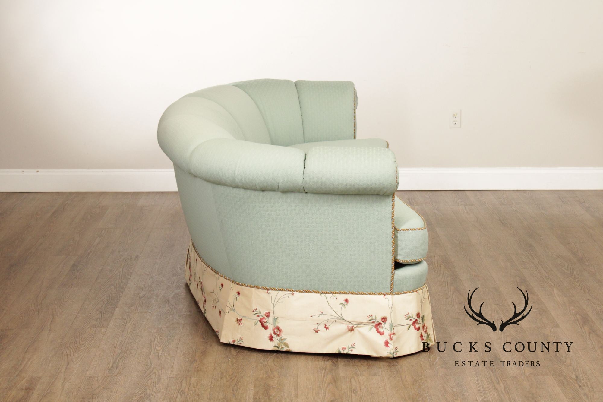 Beacon Hill Clarendon Court Collection Sofa