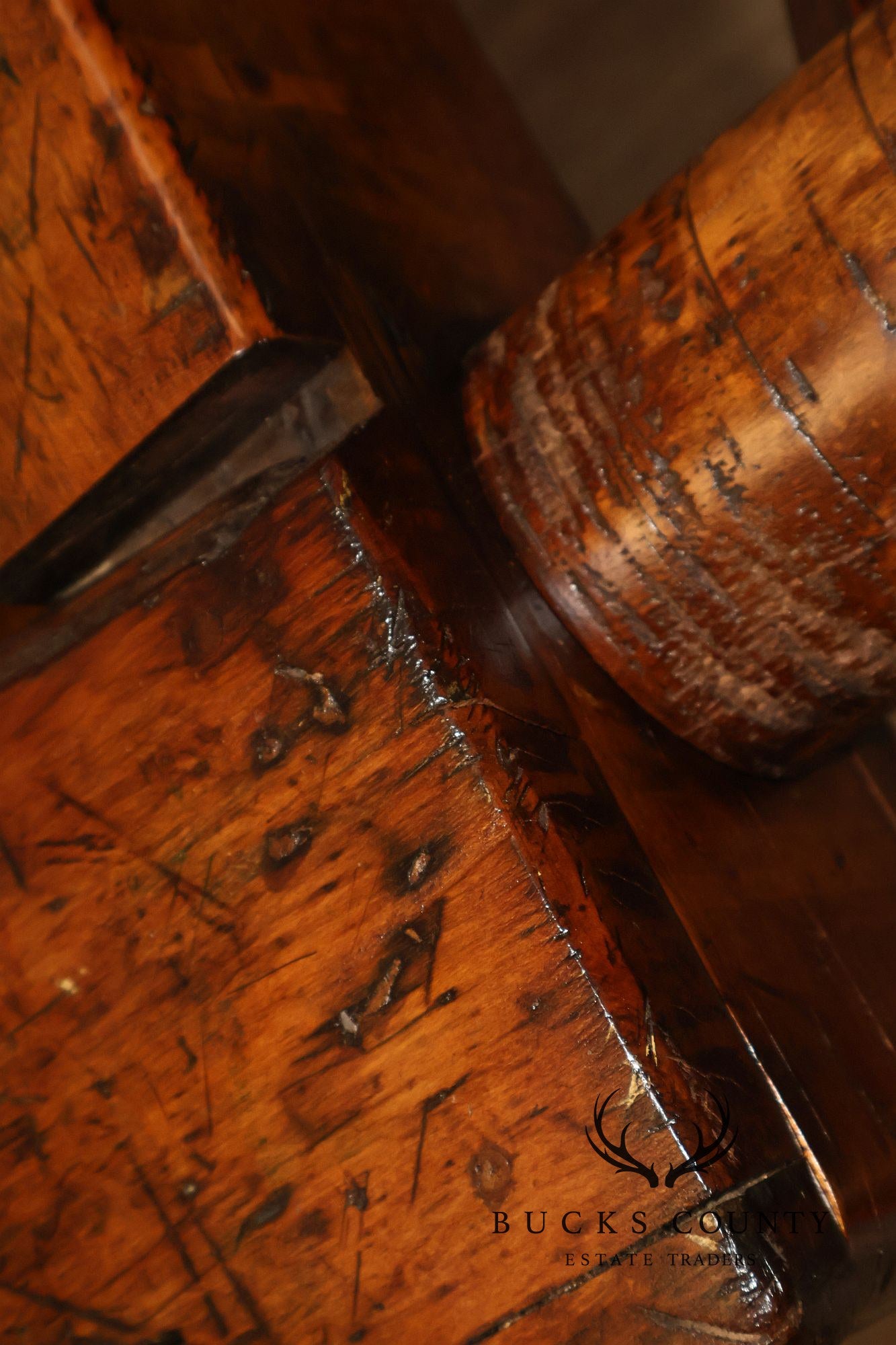 Antique Solid Wood Carpenter’s Workbench