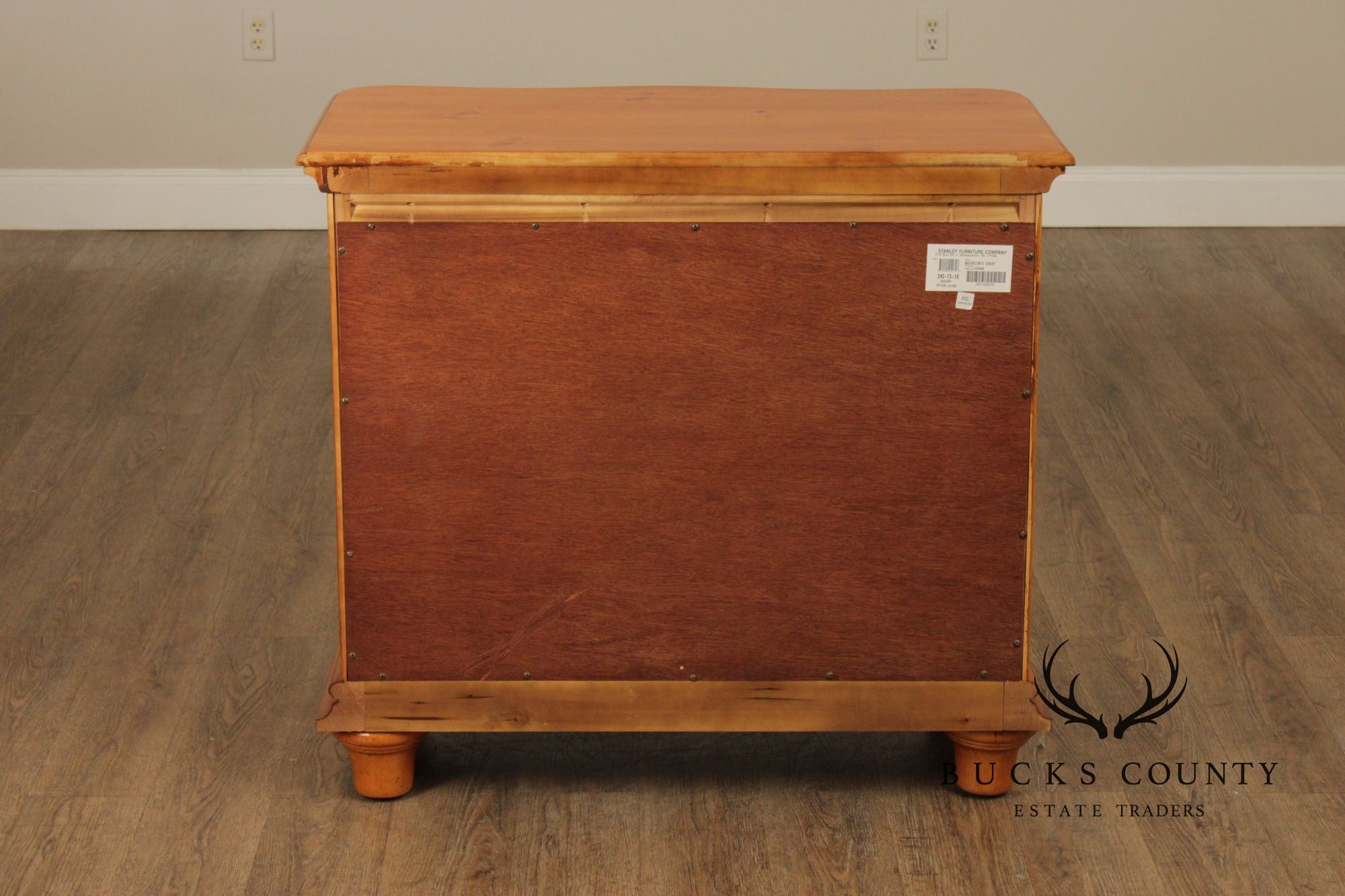 Stanley Furniture Pair of Pine Three-Drawer Nightstands