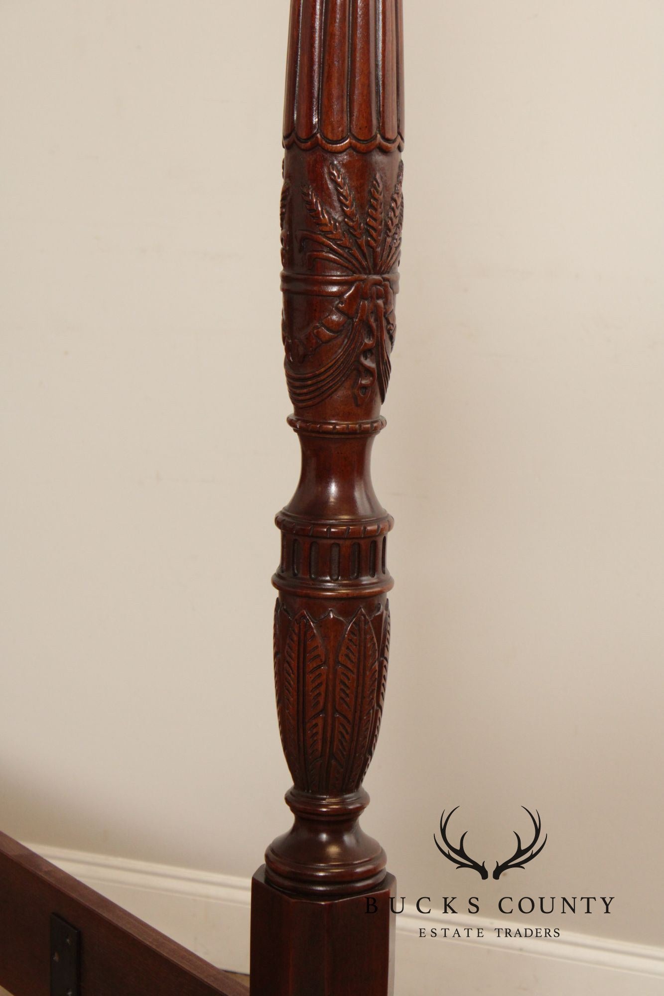 Drexel '18th Century Classics' Mahogany Queen Poster Bed