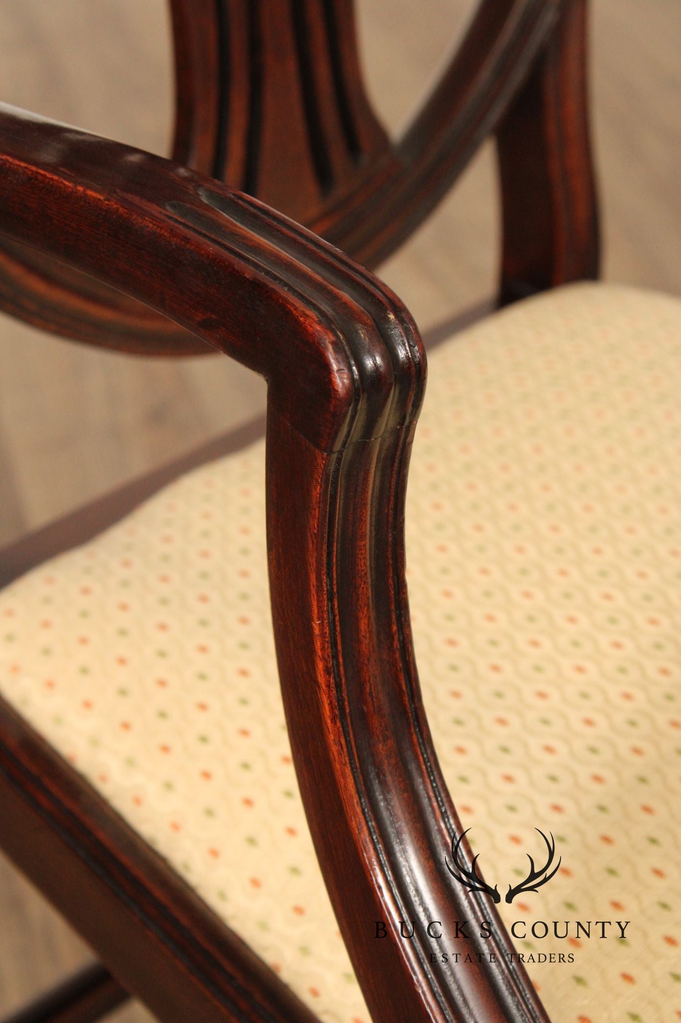 George III Style Quality Set Of Eight Carved Mahogany Shield Back Dining Chairs