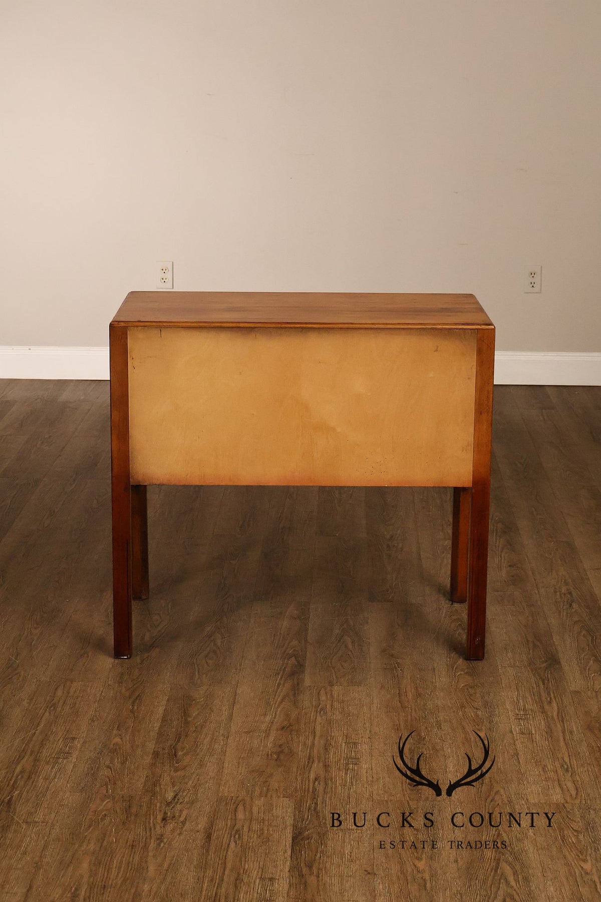 English Server With Pull-Out Serving Slides