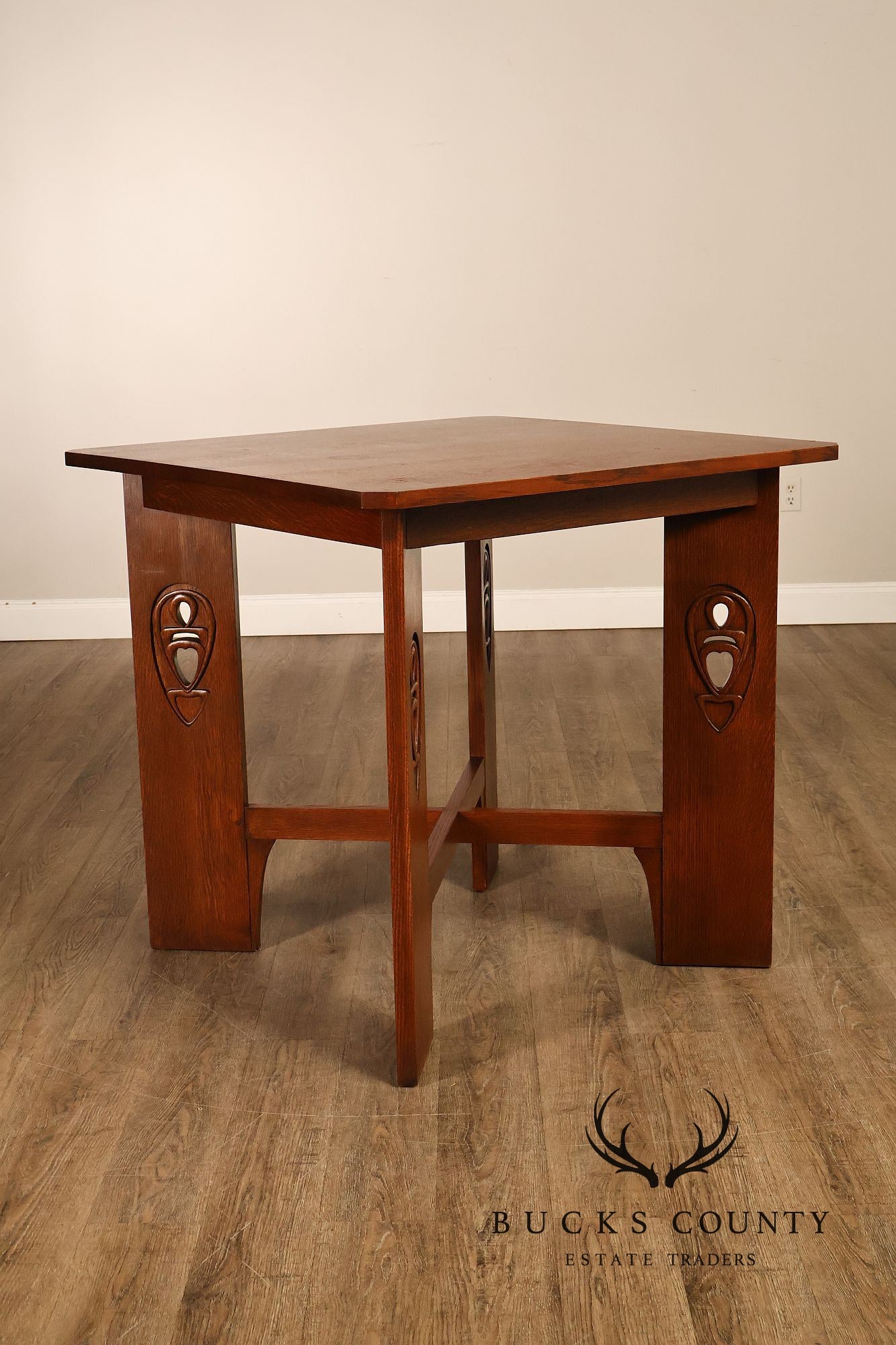 Stickley Mission Collection Oak Argyle Street Table