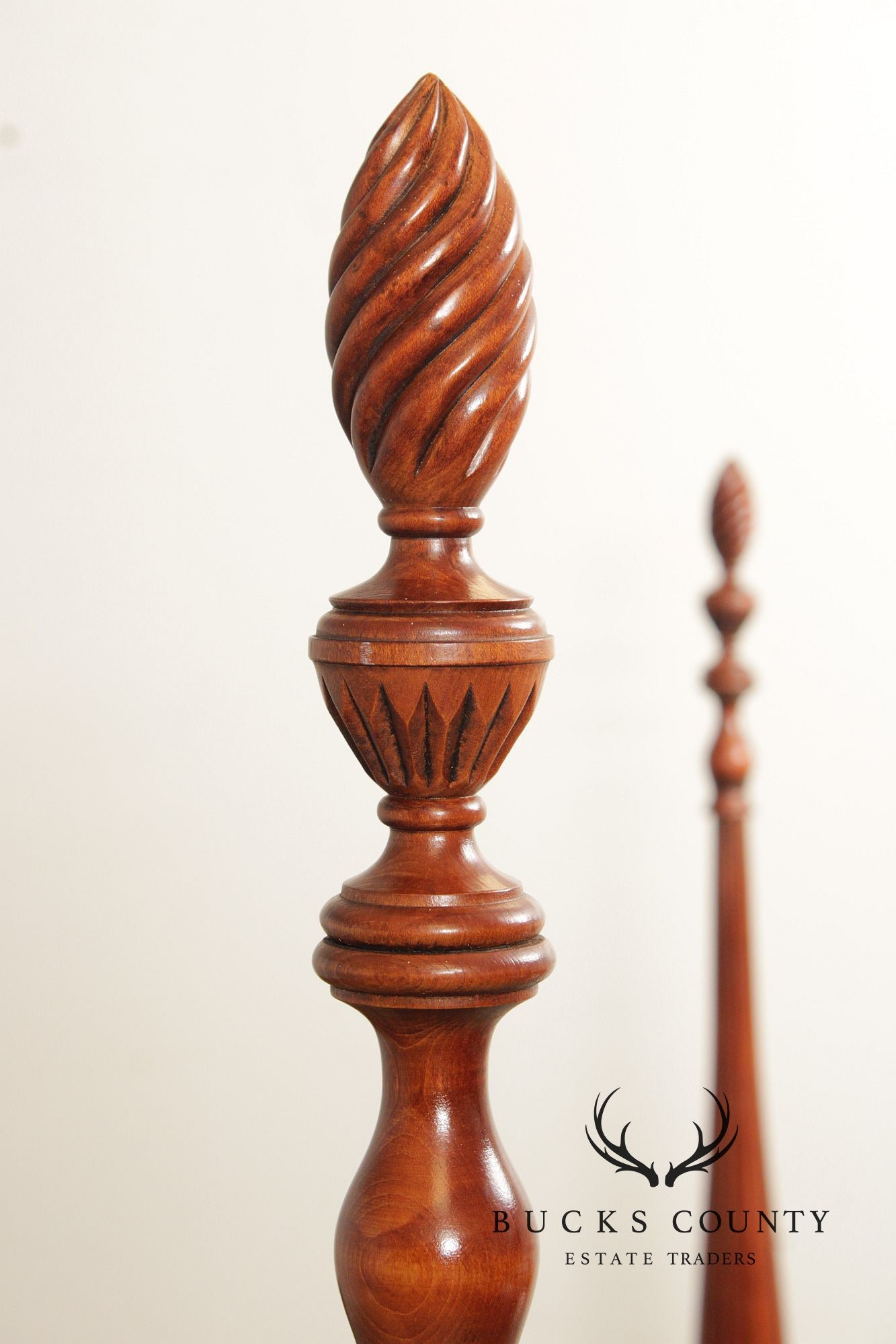 Lexington Queen Size Carved Mahogany Poster Bed