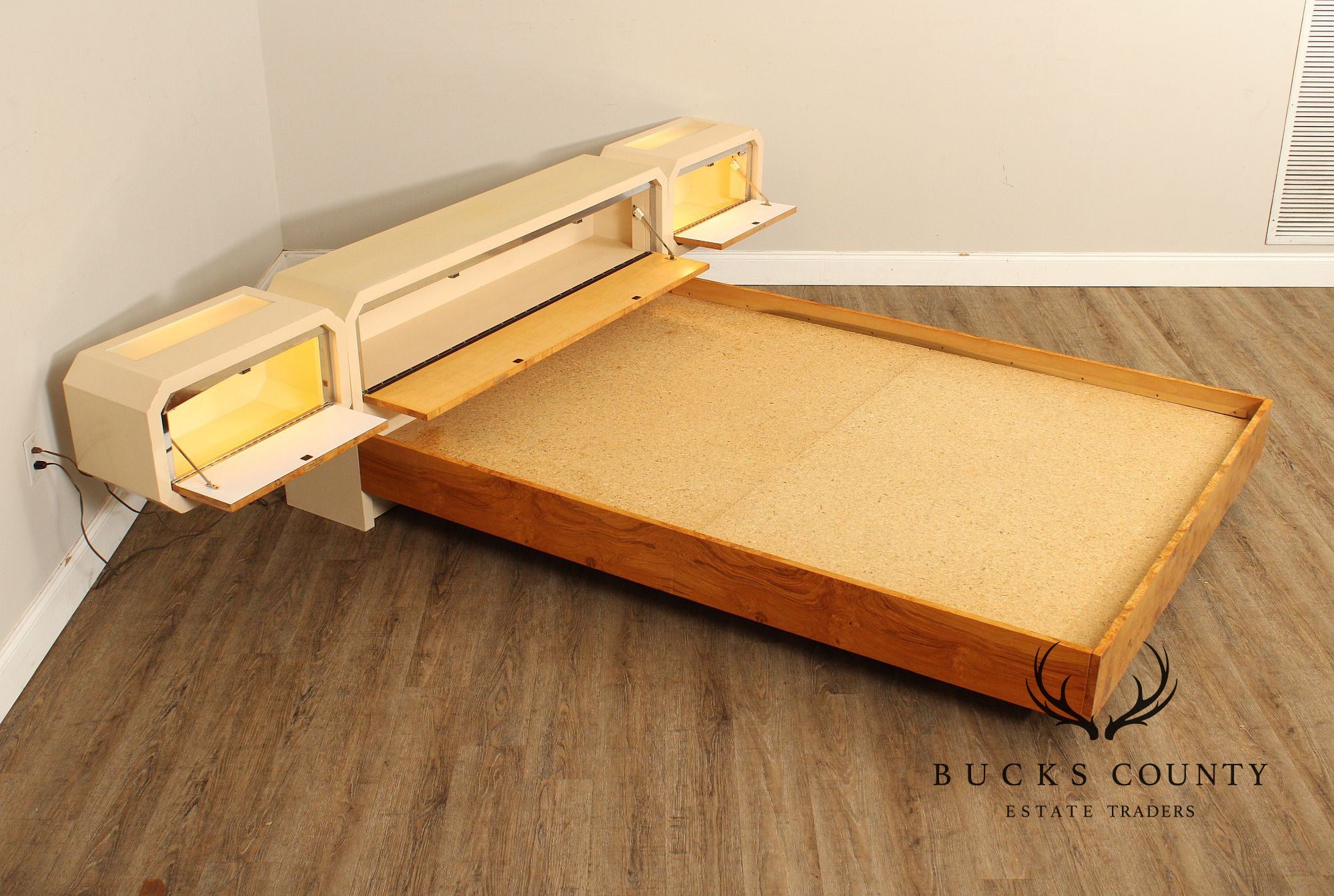 Pace Collection Mid Century Modern Burlwood Queen Size Platform Bed With Floating Headboard And Nightstands