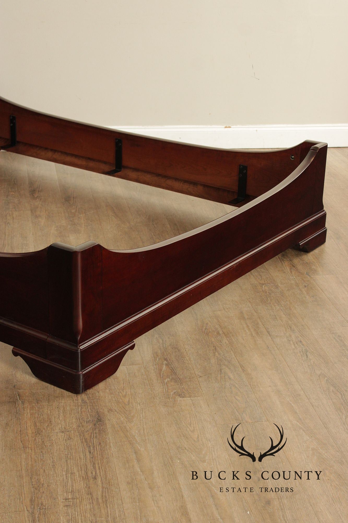 Stickley Marseilles Cherry Louis Philippe Style Queen Sleigh Bed