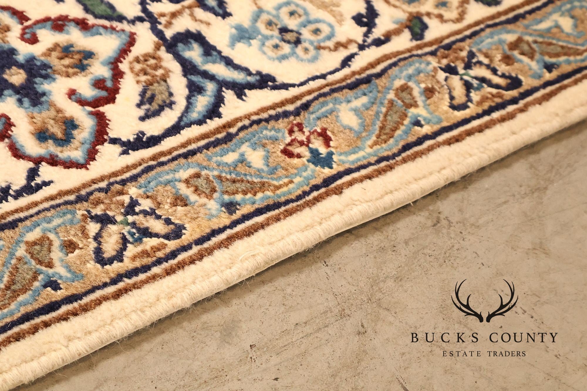 Handwoven Wool Curvilinear Medallion 6.4' x 10.75' Rug
