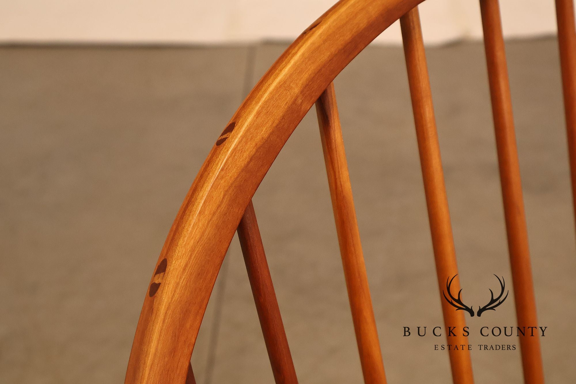 Martin’s Inc Windsor Style Set of 6 Cherry Dining Chairs