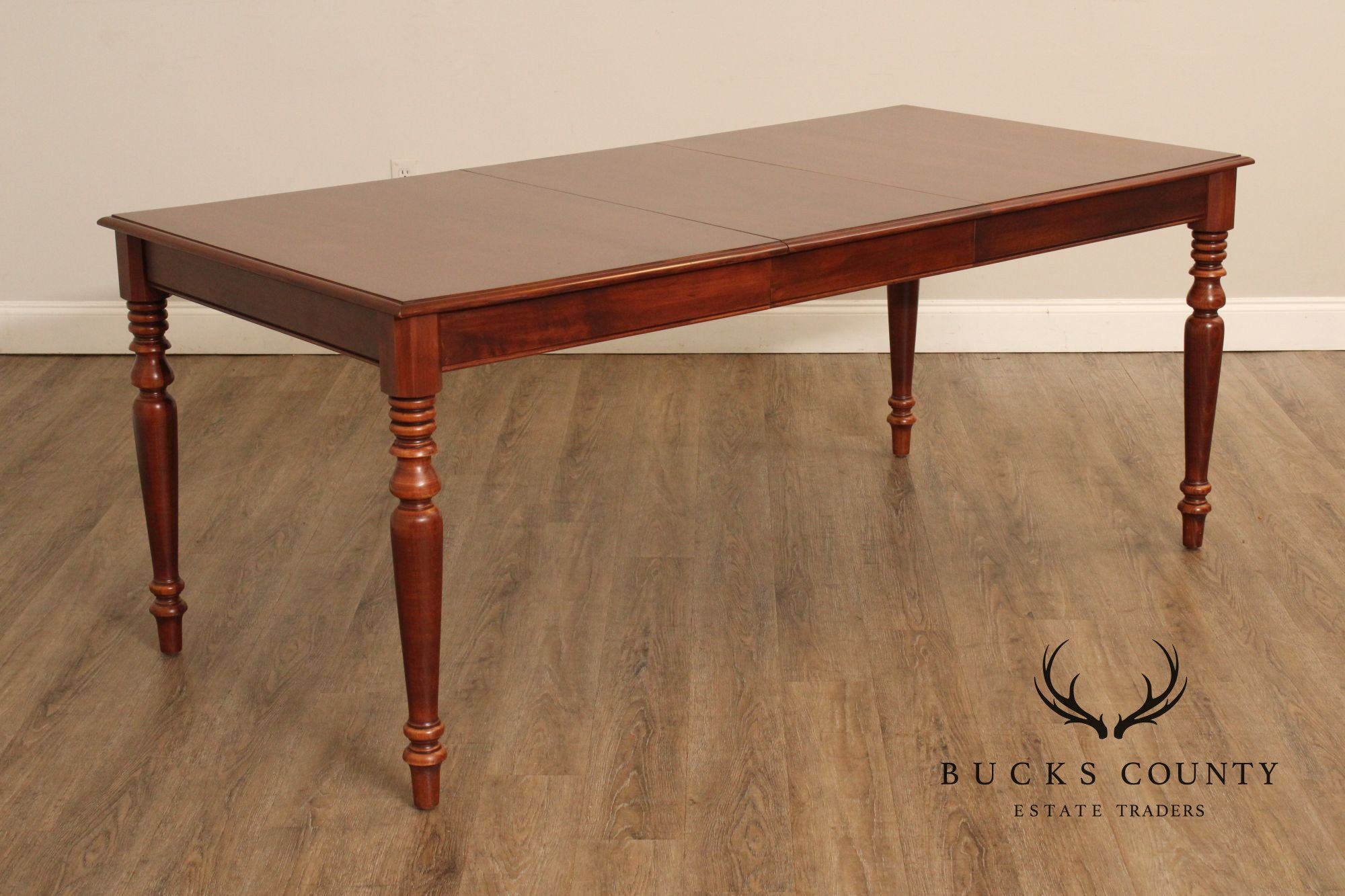 Ethan Allen Expandable Farmhouse Dining Table