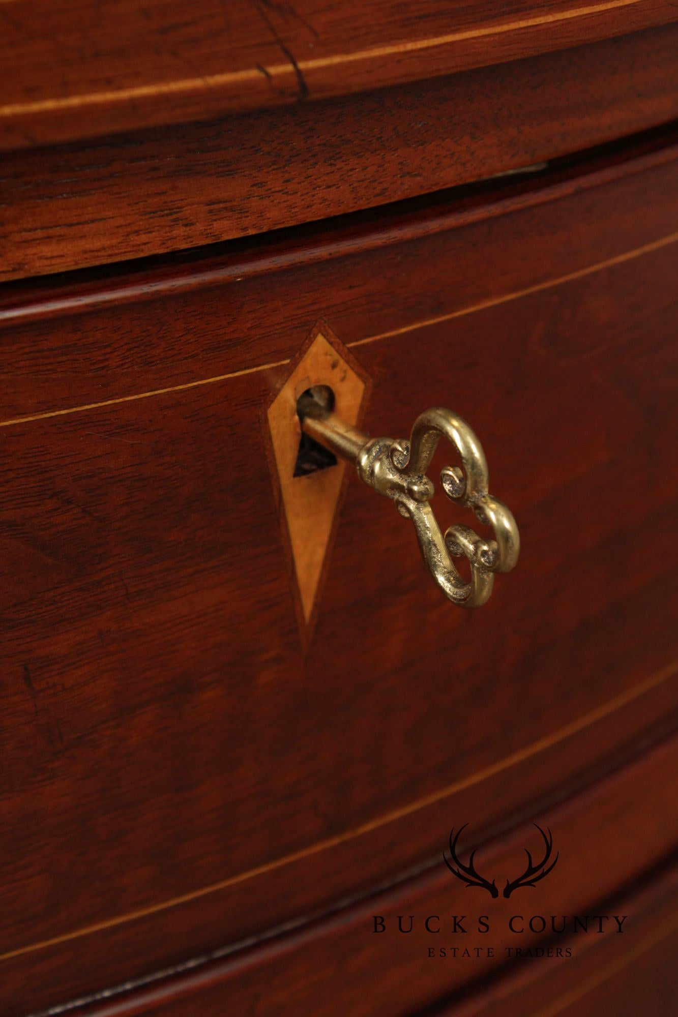 Baker Williamsburg Reproduction Mahogany Chest of Drawers