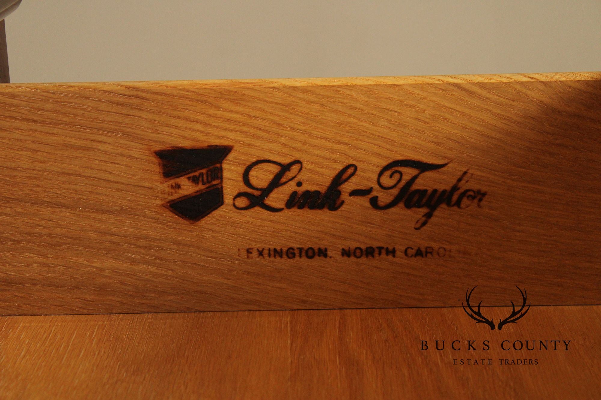 Link Taylor Chippendale Style Mahogany Chest on Chest