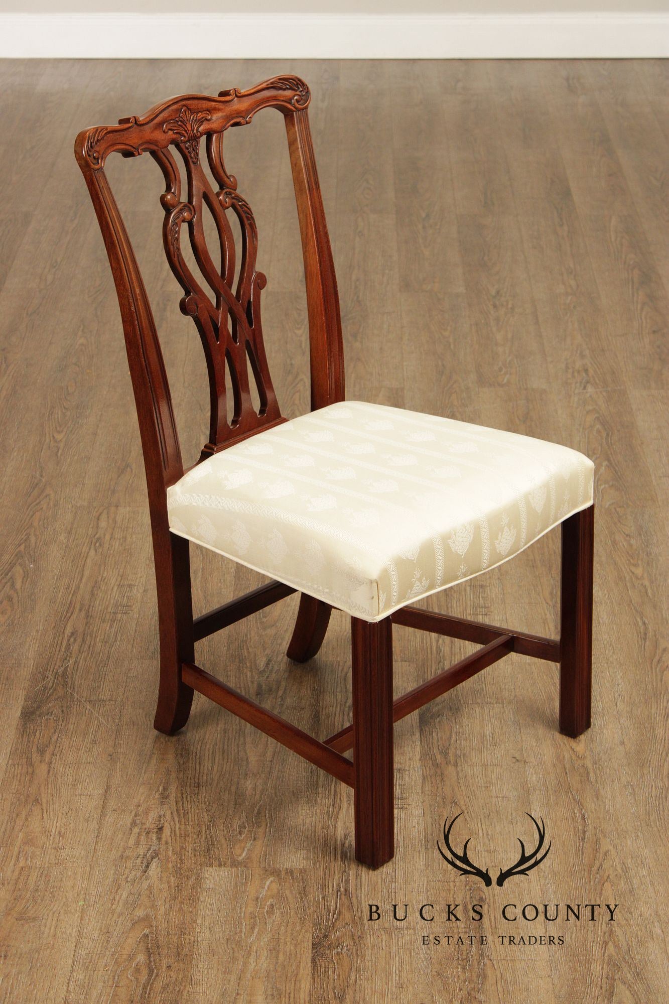 Hickory Chair Set Of Six Chippendale Style Mahogany Dining Chairs