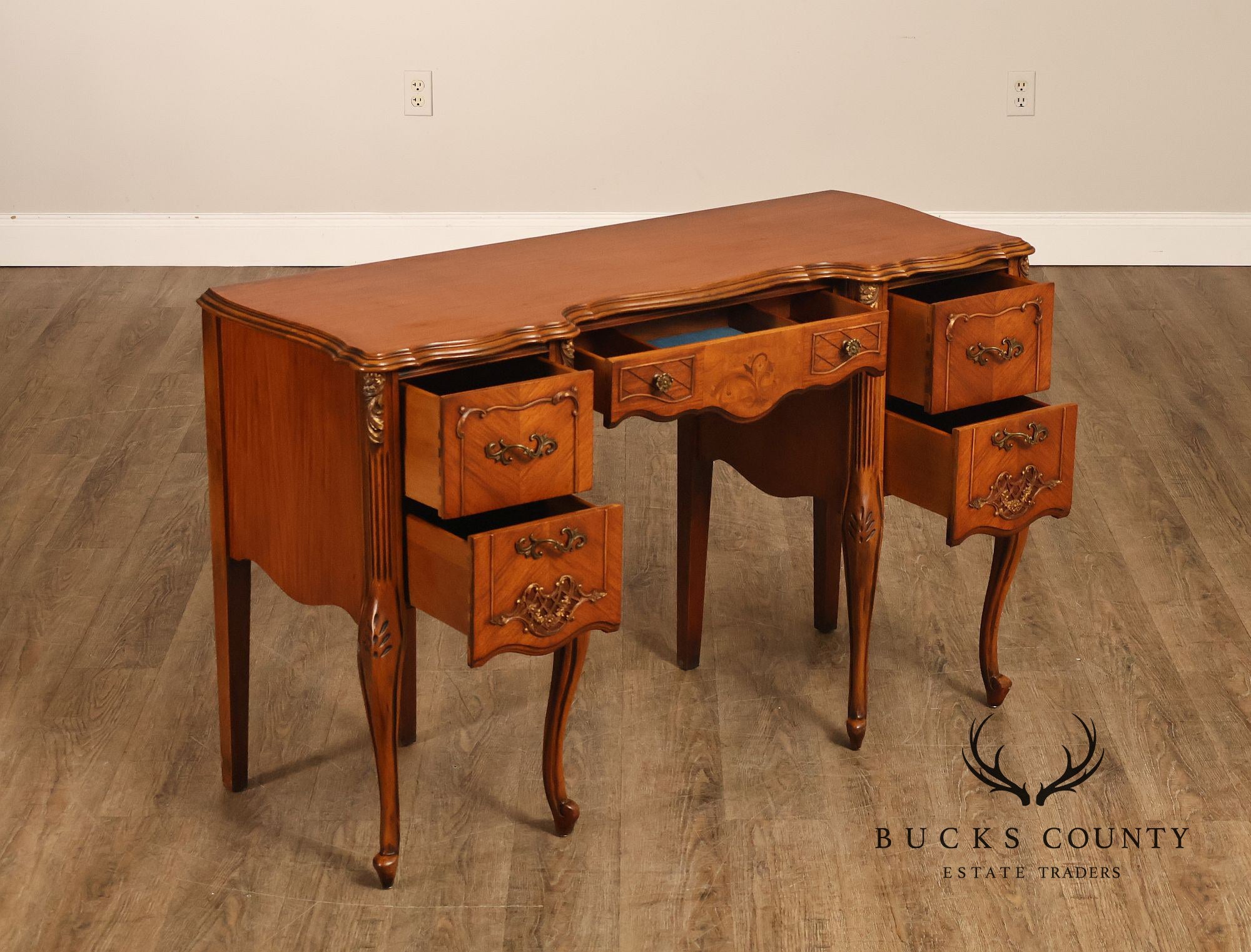 1930's French Louis XV Style SatinwoodInlaid Writing Desk Vanity