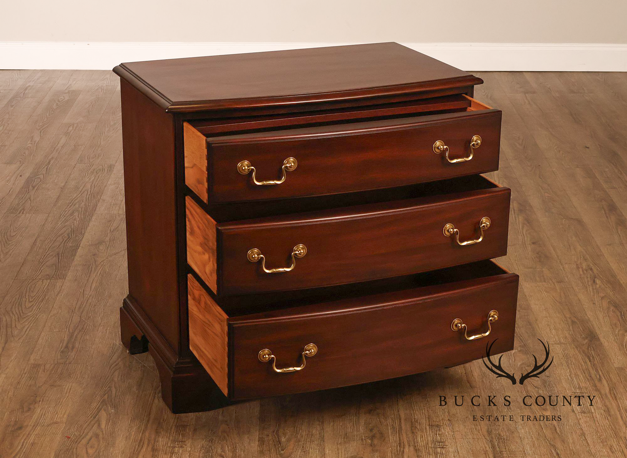 Henkel Harris Chippendale Style Pair Of Mahogany Bowfront Three-Drawer Nightstands