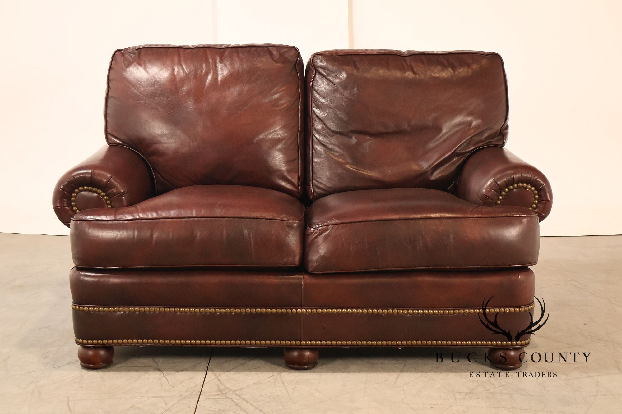 Hancock & Moore Traditional Leather Loveseat
