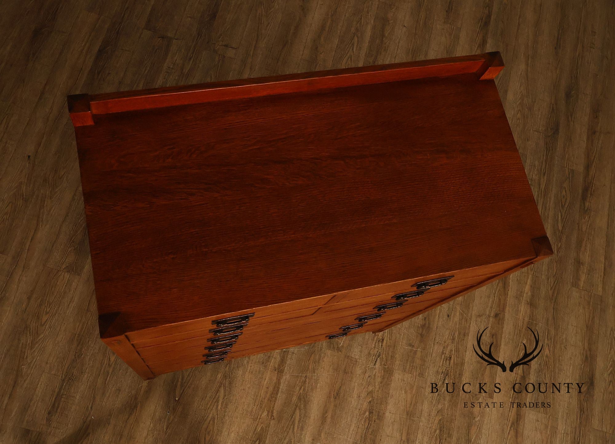 Stickley Mission Collection Oak Eight-Drawer Chest