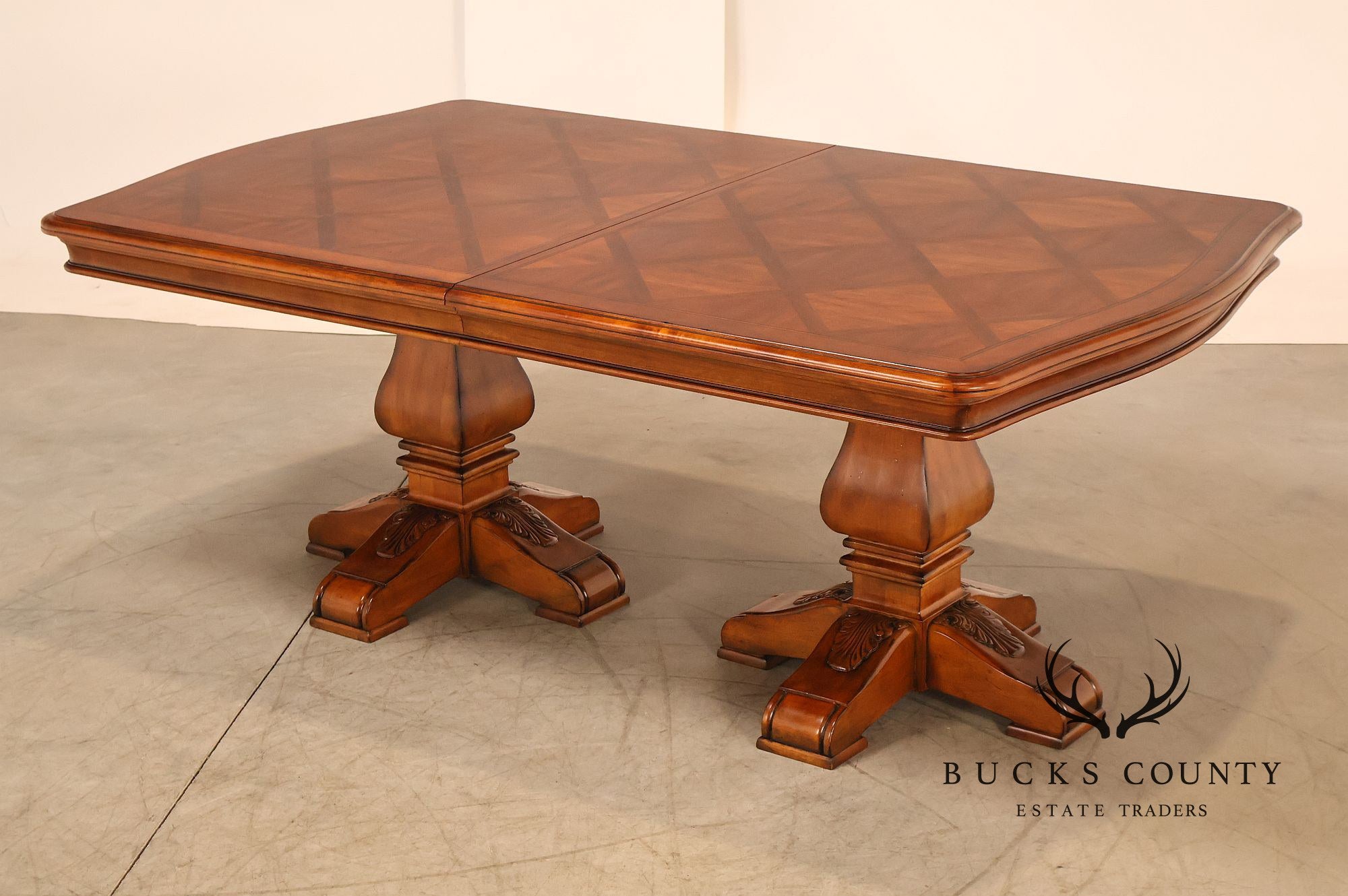 Ethan Allen Tuscany Verona Double Pedestal Extendable Dining Table