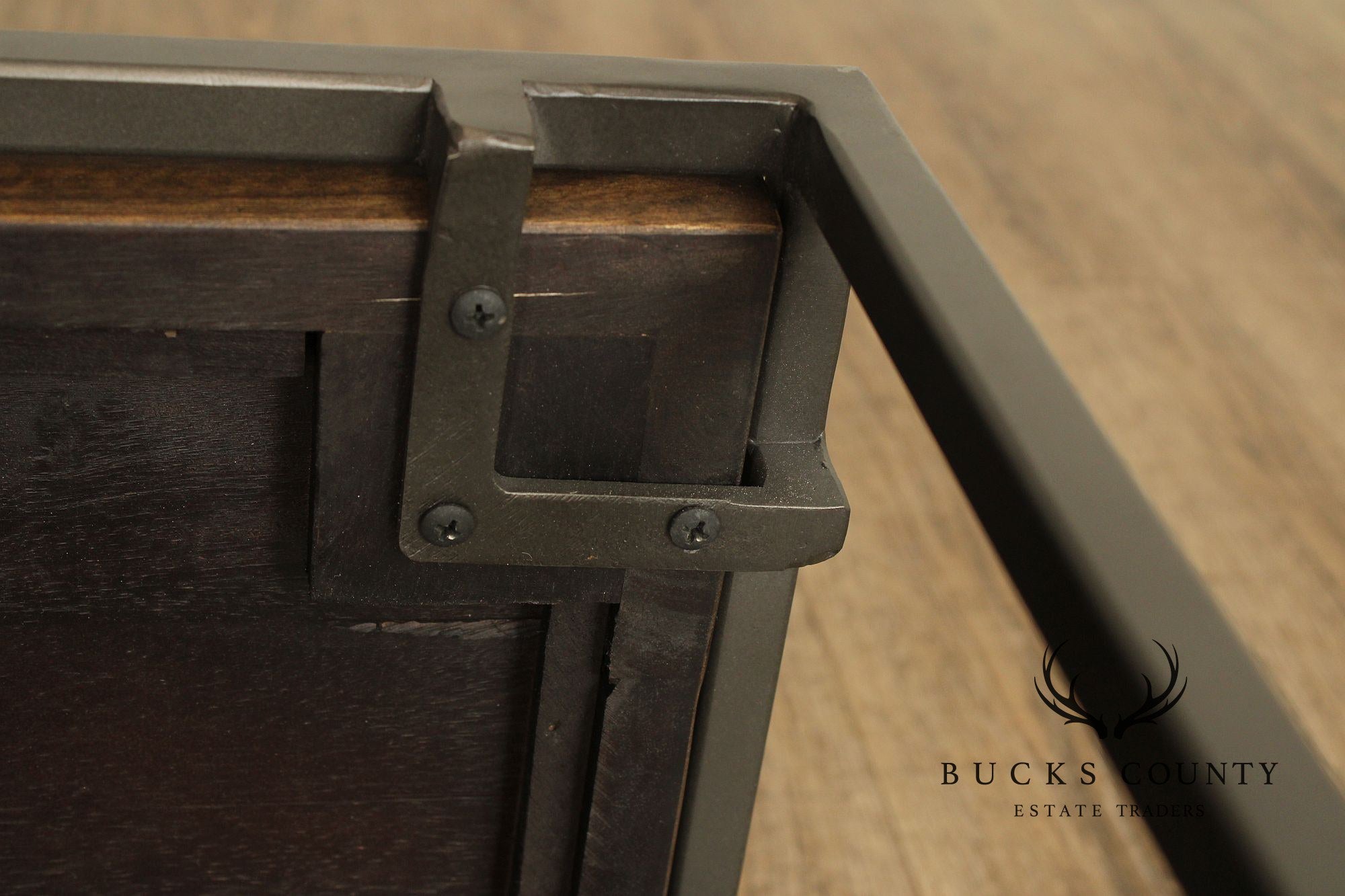 Industrial Style 'Simien' Iron End Table
