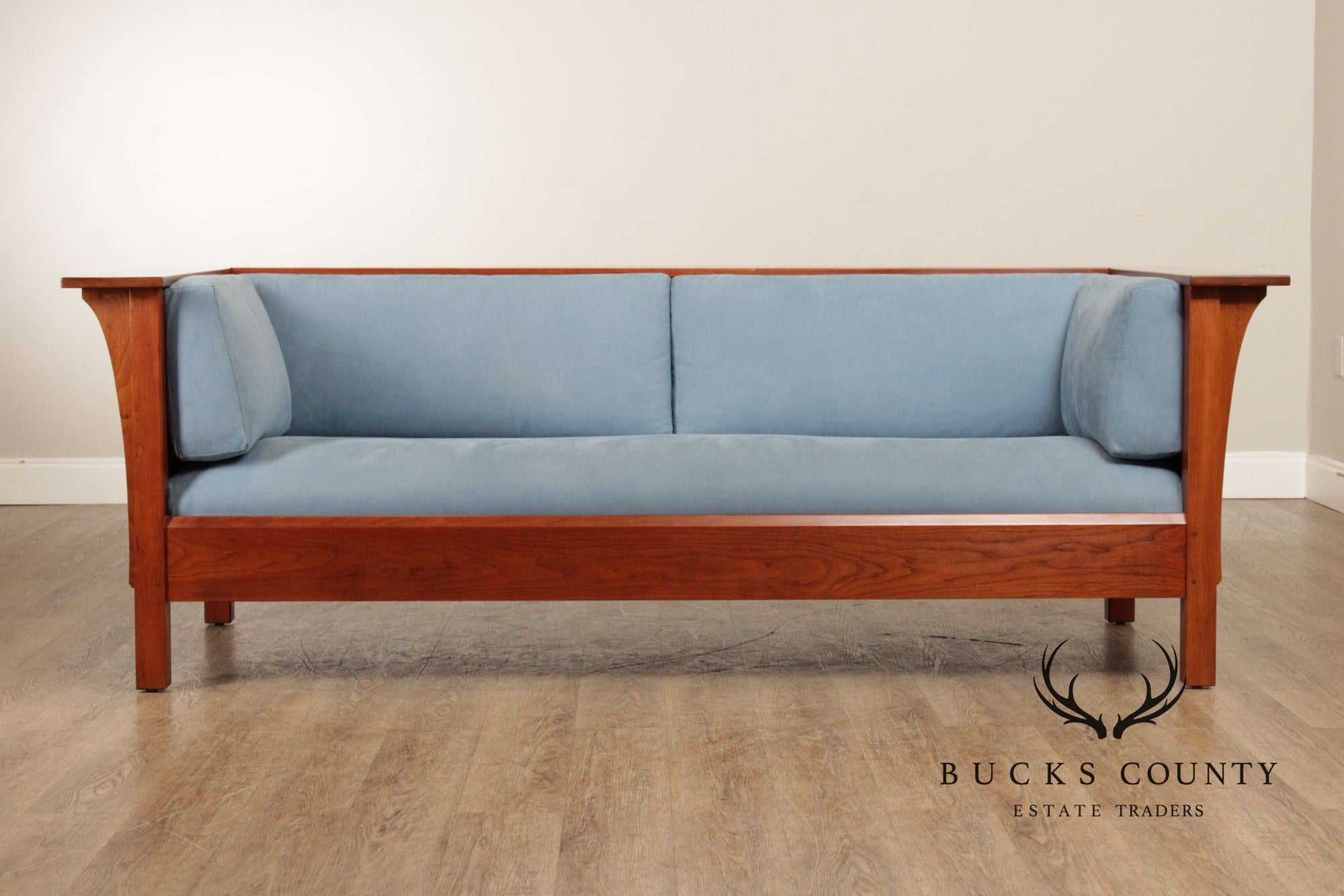 Stickley Mission Collection Cherry Prairie Settle