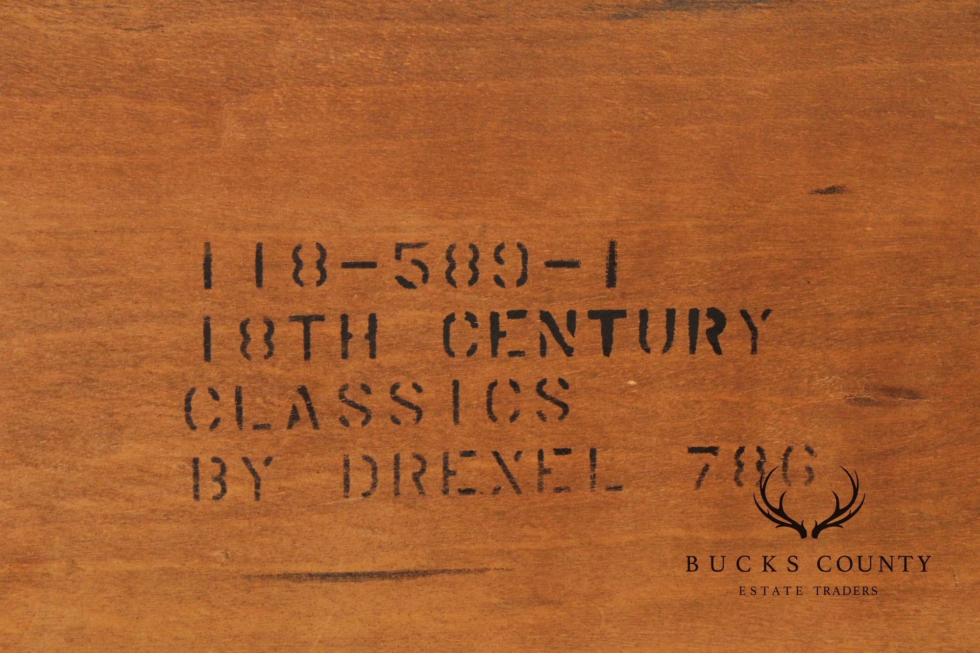 Drexel '18th Century Classics' Mahogany Queen Poster Bed