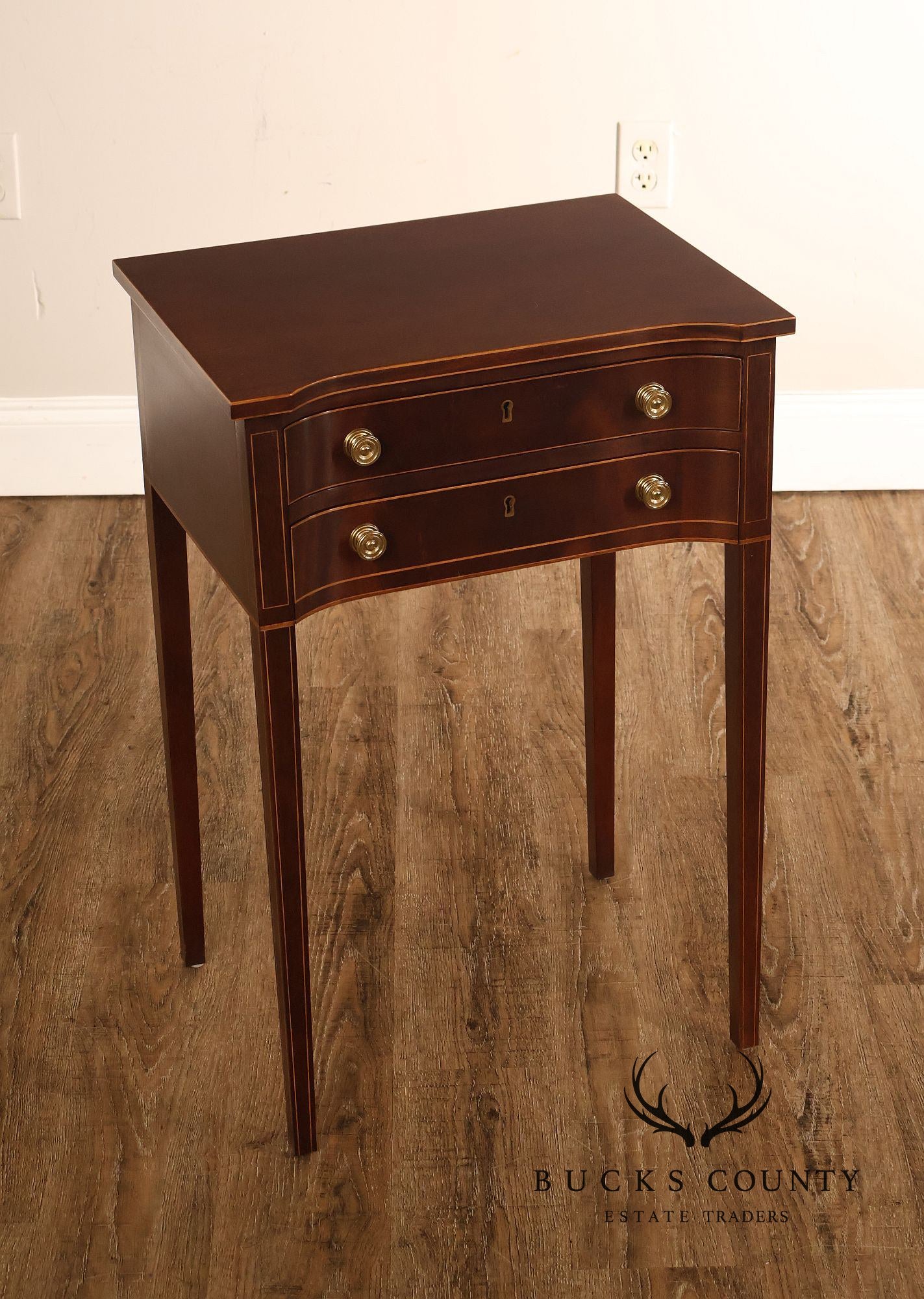 Stickley Colonial Williamsburg Mahogany Inlaid End Table