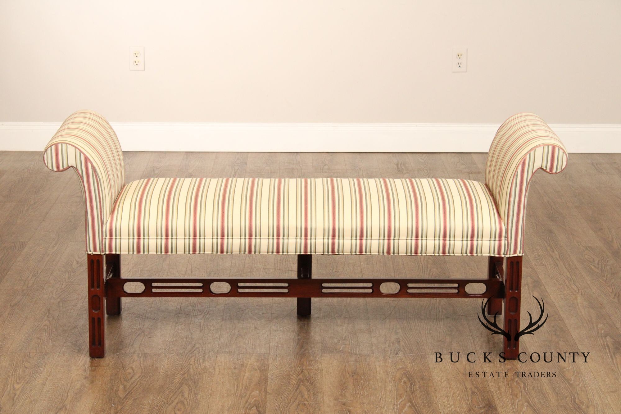 Southwood Chippendale Style Mahogany Window Bench
