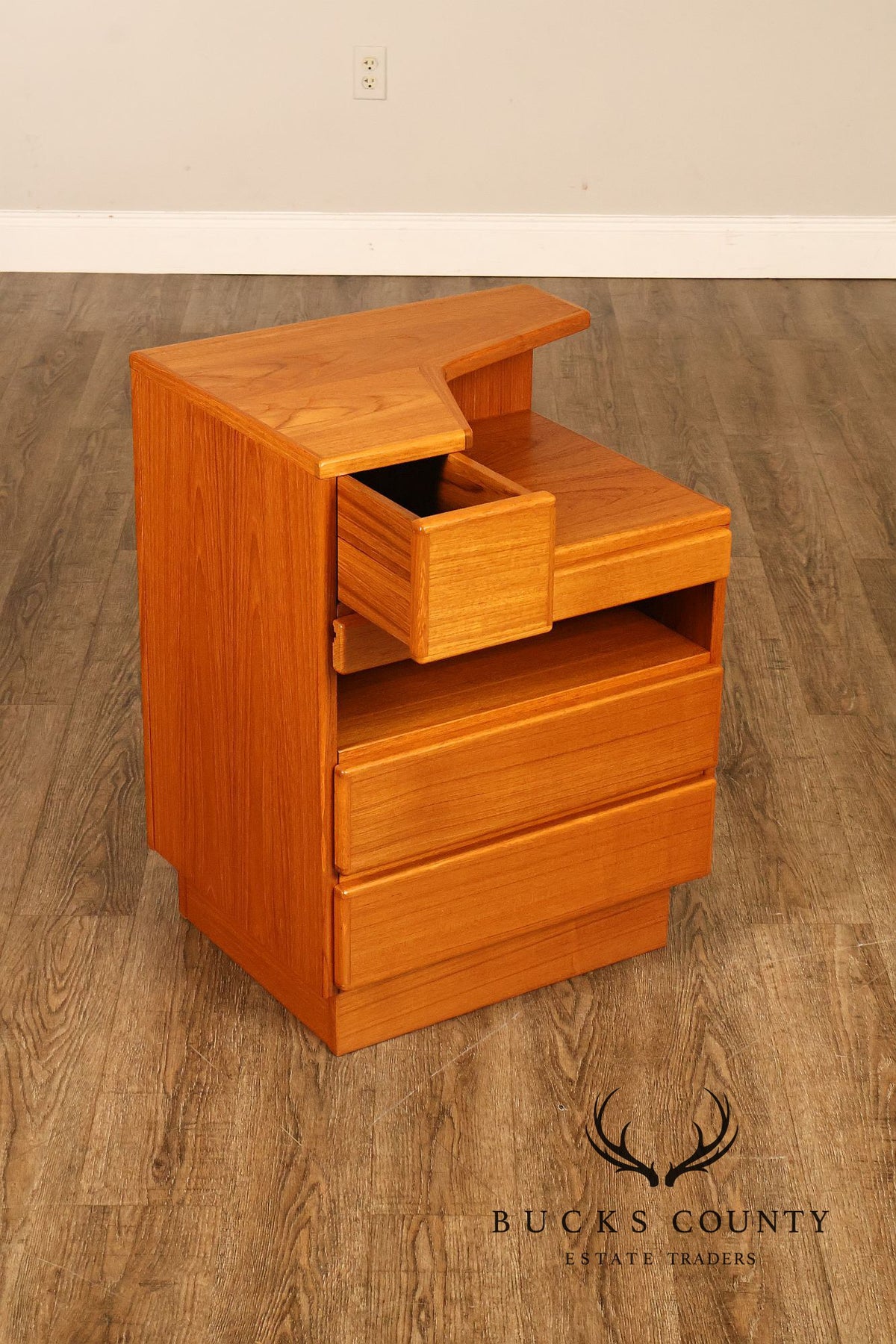 Scan Coll Danish Modern Pair of Teak Nightstands