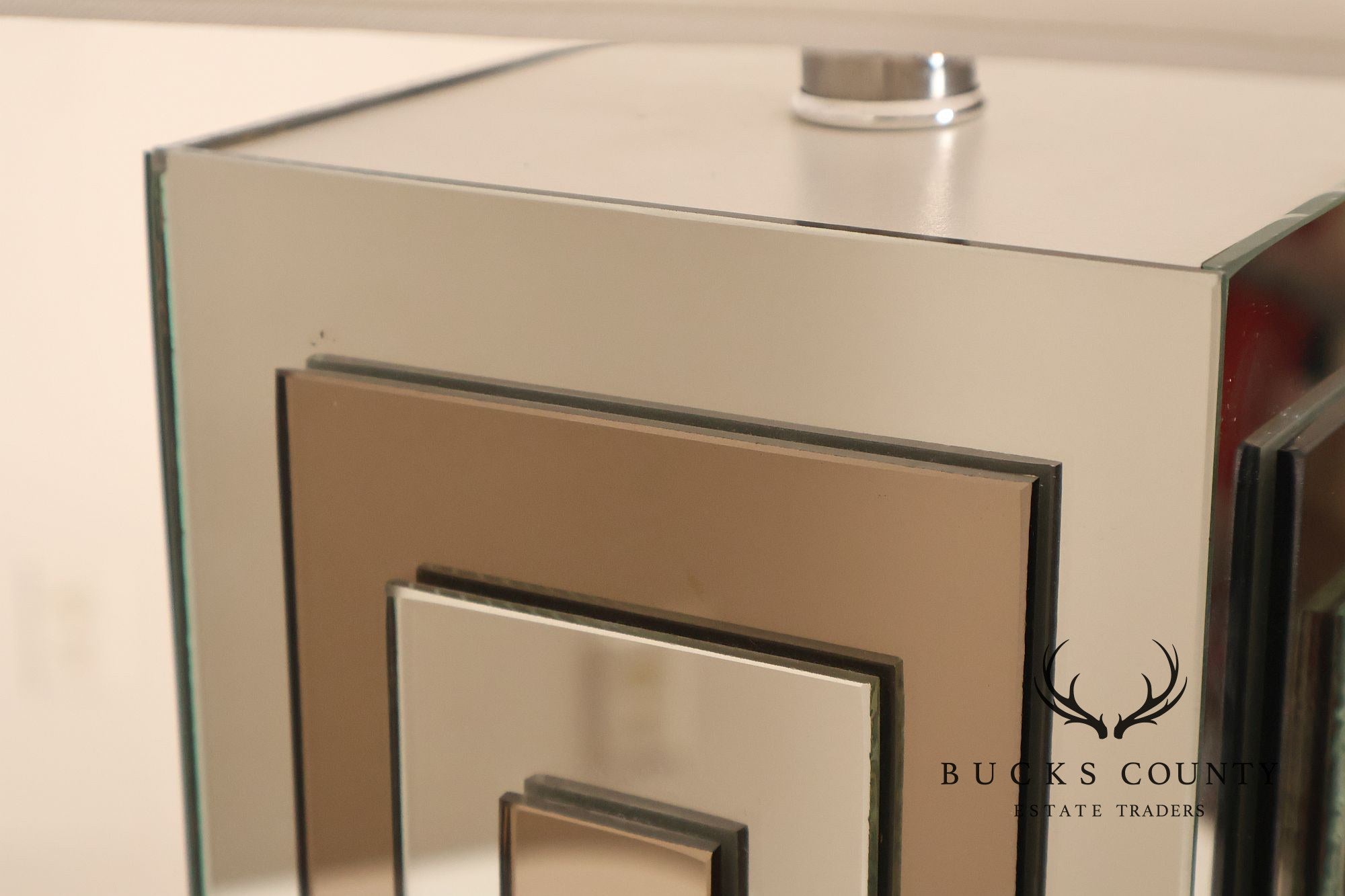 Ello Hollywood Regency Mirrored Table Lamp