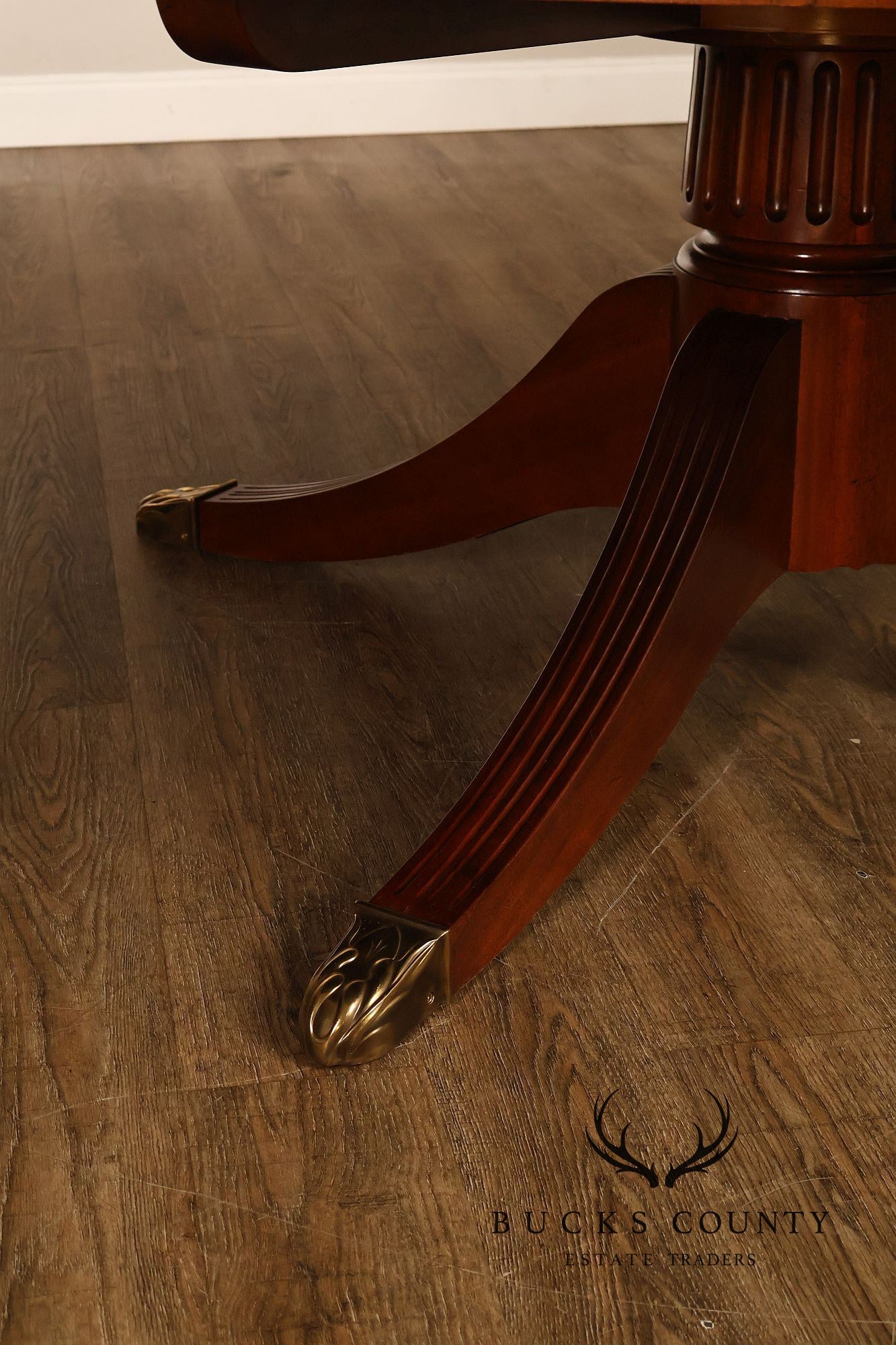 Baker Furniture Stately Homes Mahogany Capstan Jupe Dining Table