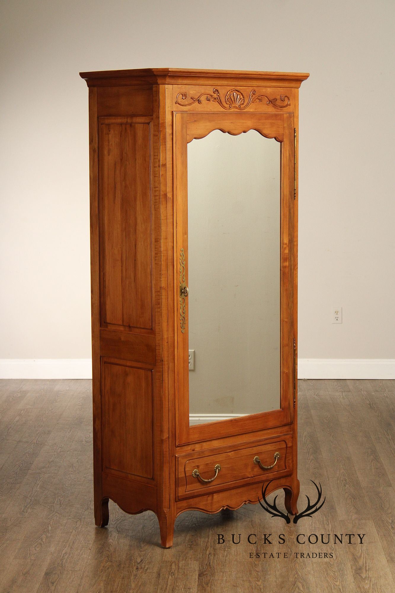 Ethan Allen Legacy Bonnetiere French Provincial Style Maple Armoire