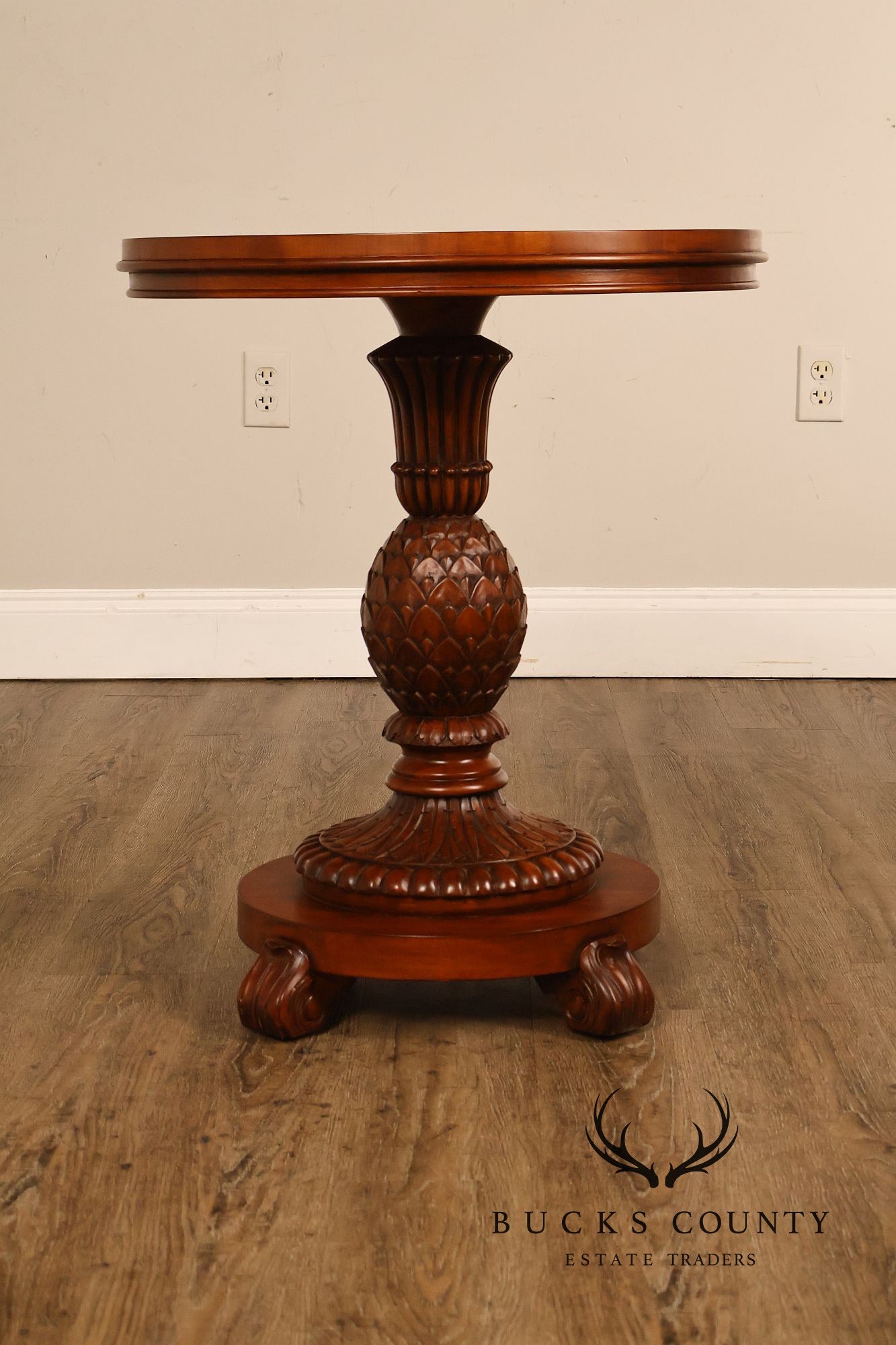 Ethan Allen Round Pineapple Pedestal Side Table