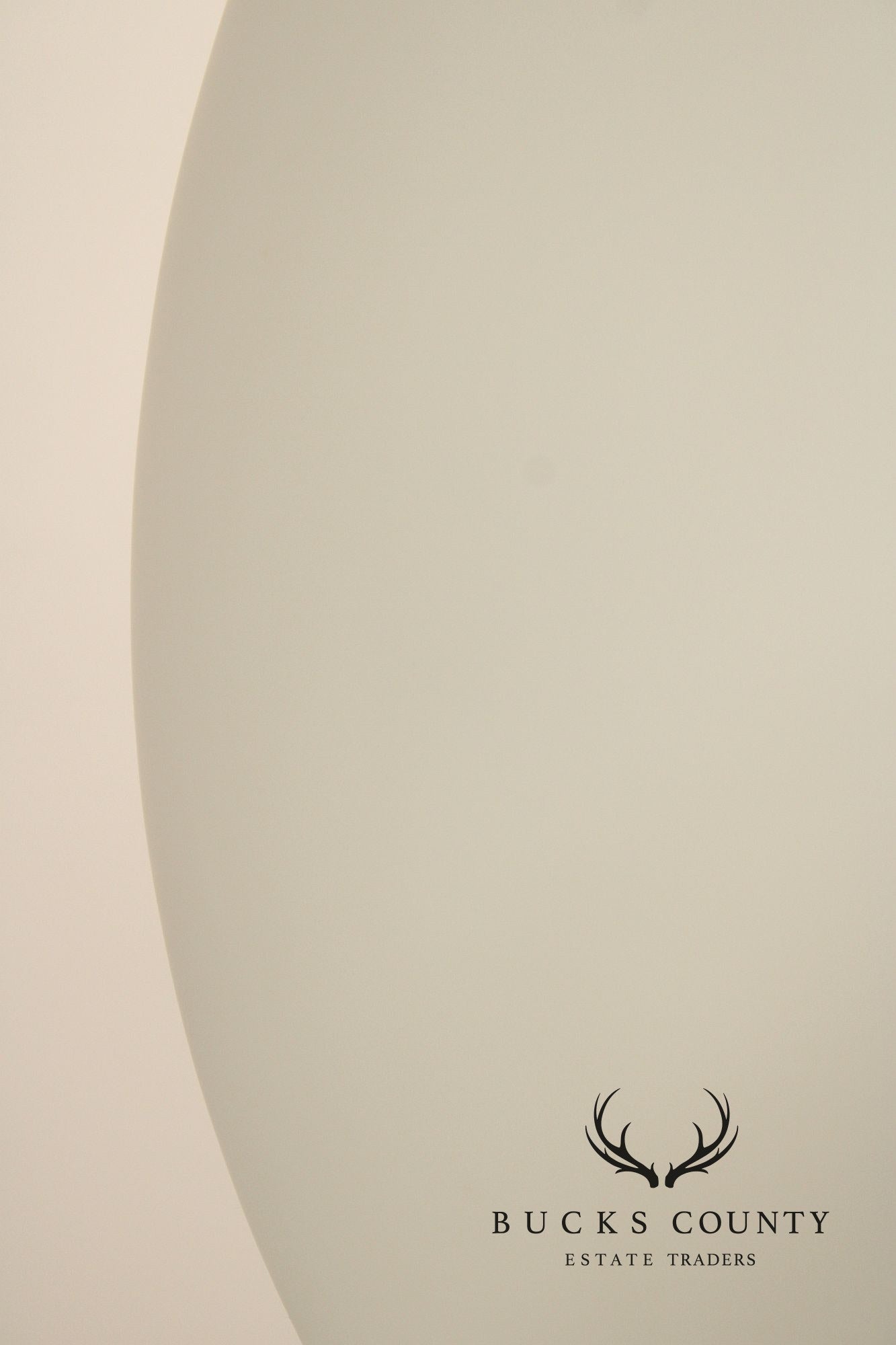 Laurel Lamp Company Mid Century Modern Glass Egg Lamp