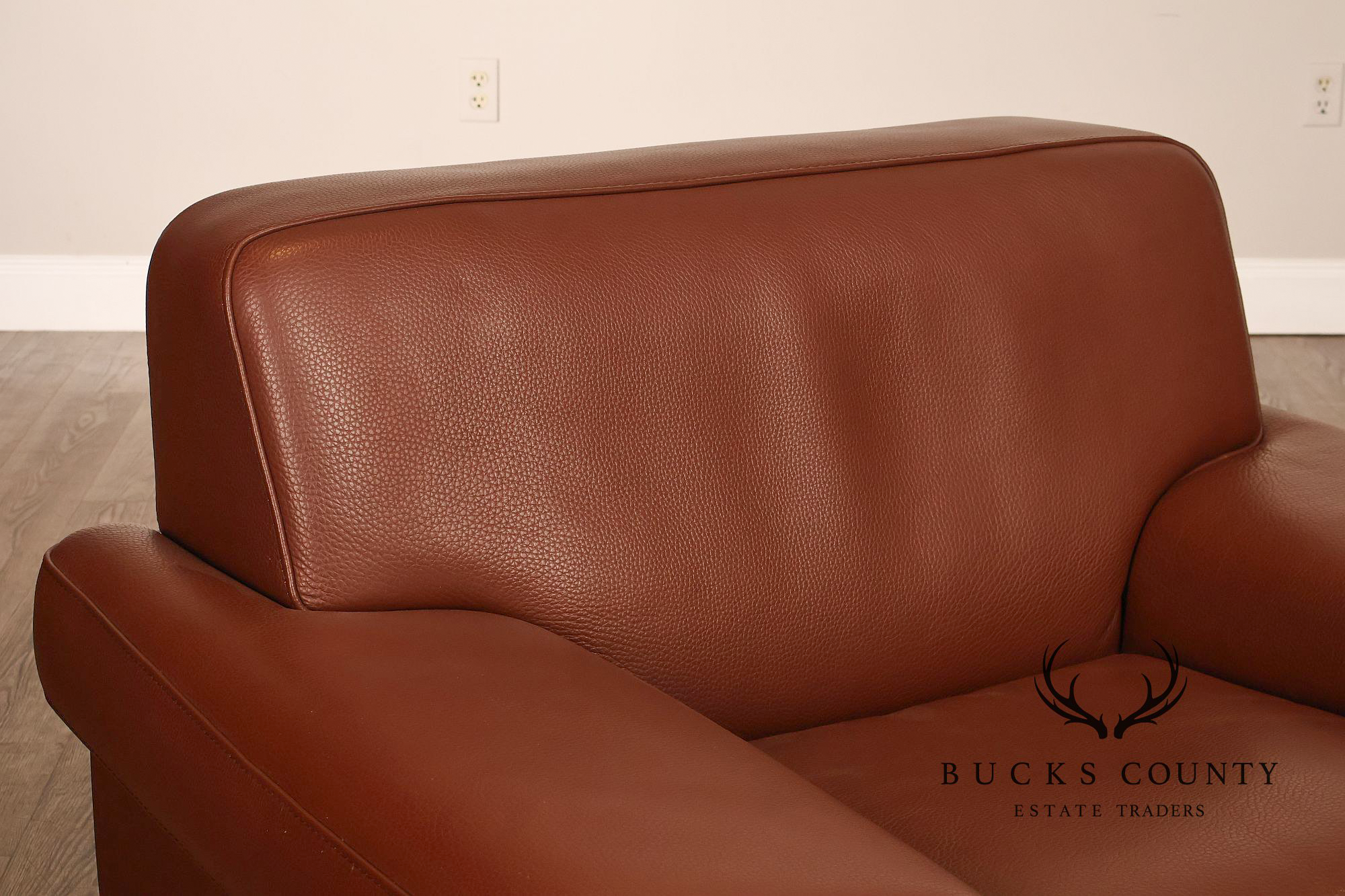 Formenti Pair of Italian Leather Lounge Chairs