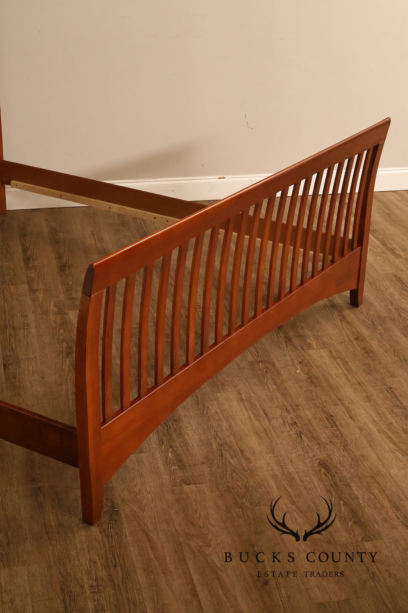 Kincaid Furniture Mission Style Cherry Slatted King Size Sleigh Bed