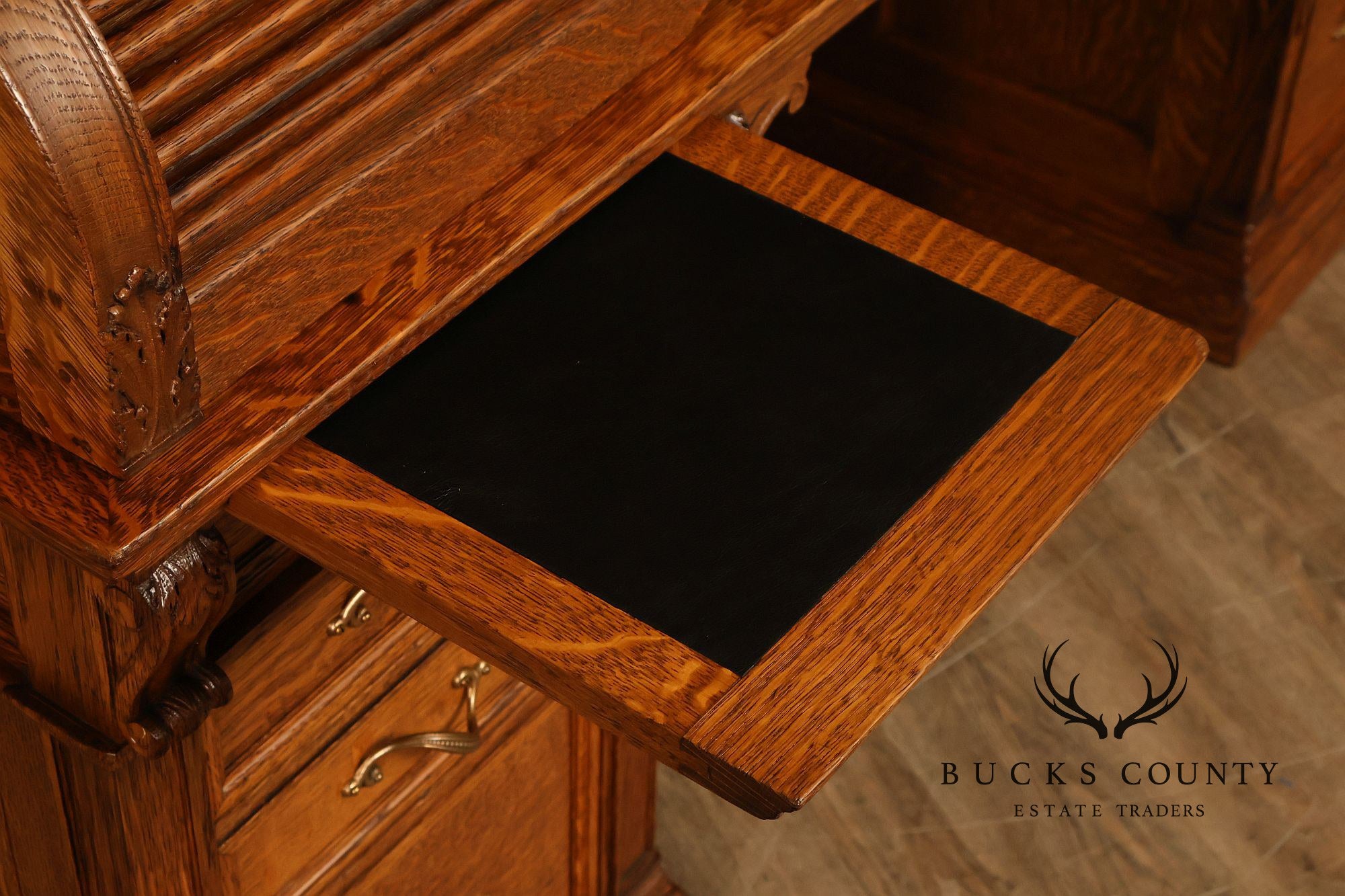 Exceptional Antique Quarter Sawn Oak Roll Top Desk With Carved 'Reading Hardware Co." Crest Panel
