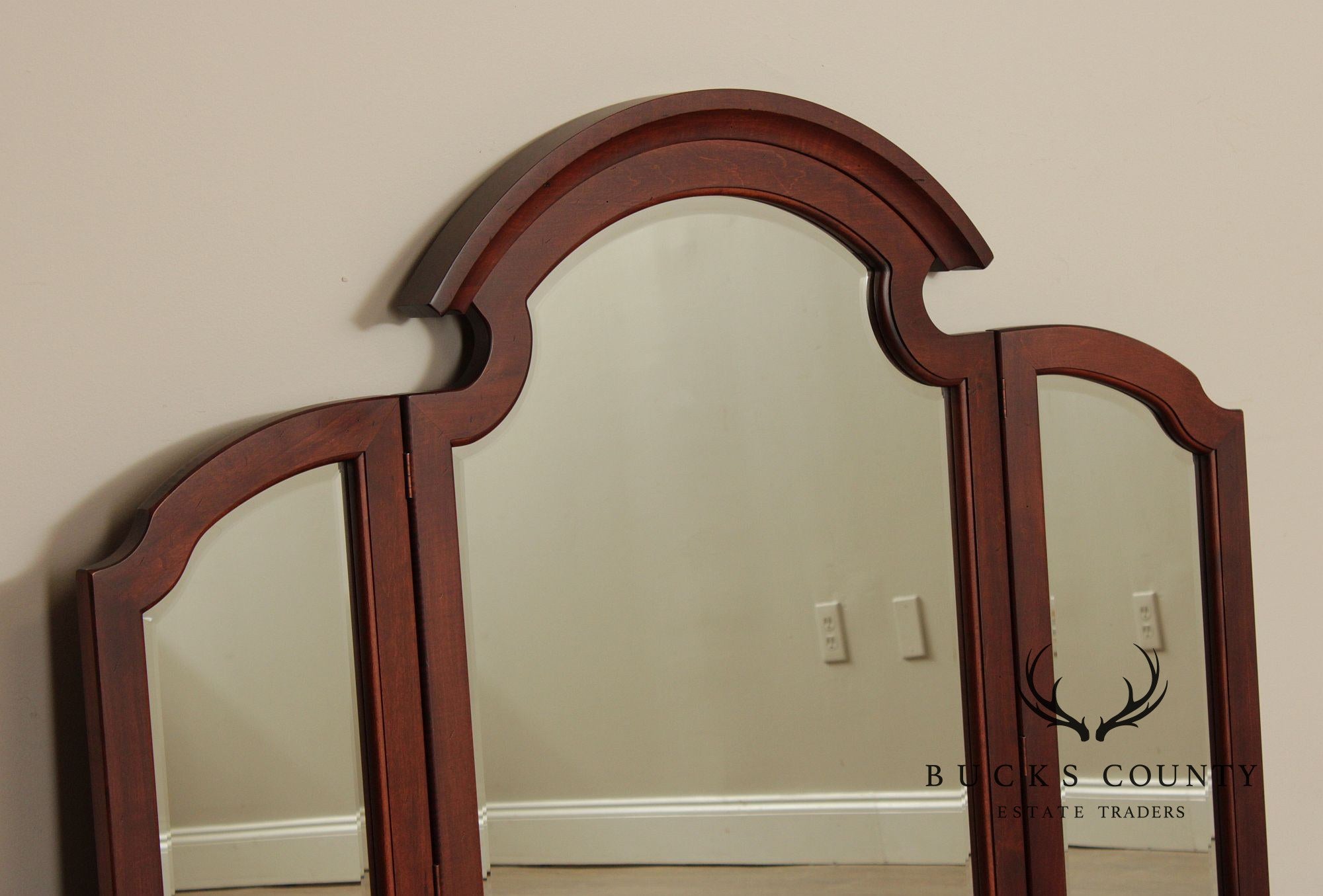 Durham Furniture Maple Tri-Fold Dresser Mirror