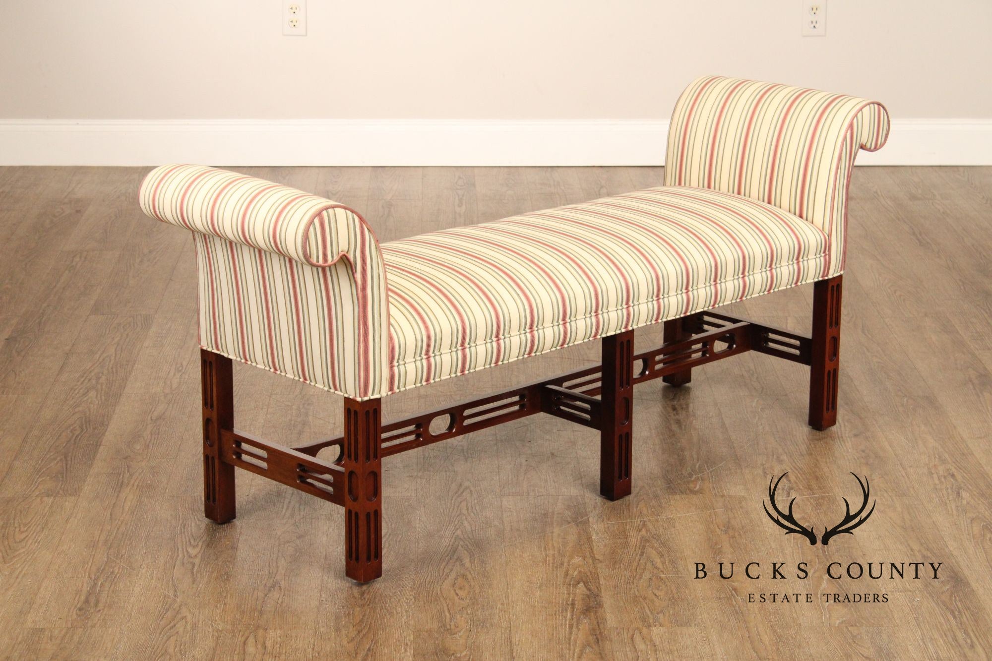 Southwood Chippendale Style Mahogany Window Bench