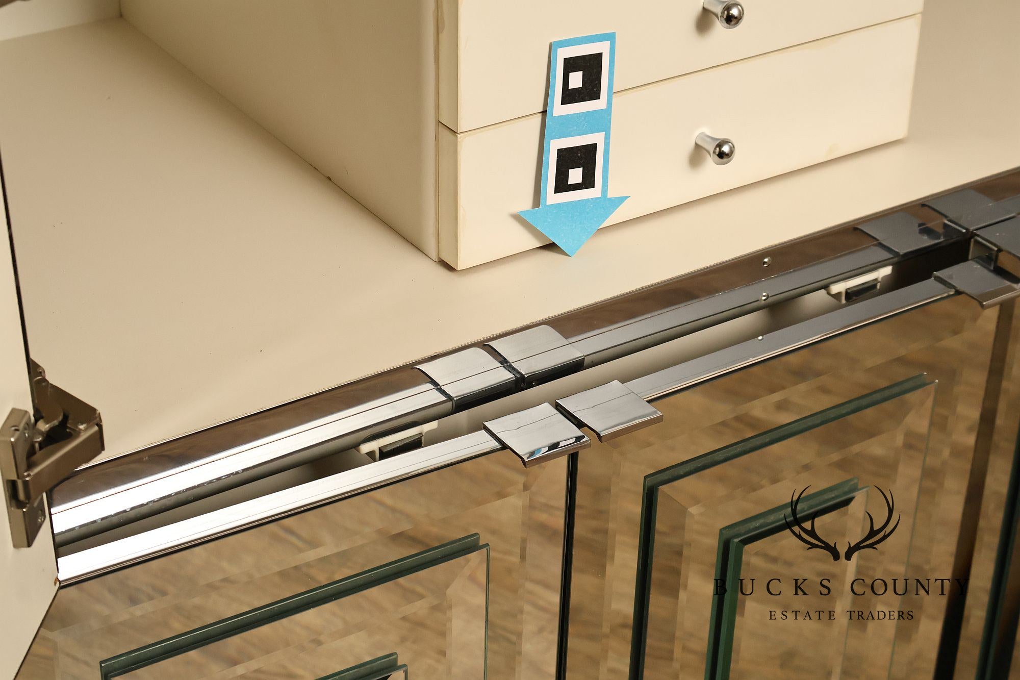 Ello Hollywood Regency Mirrored Armoire