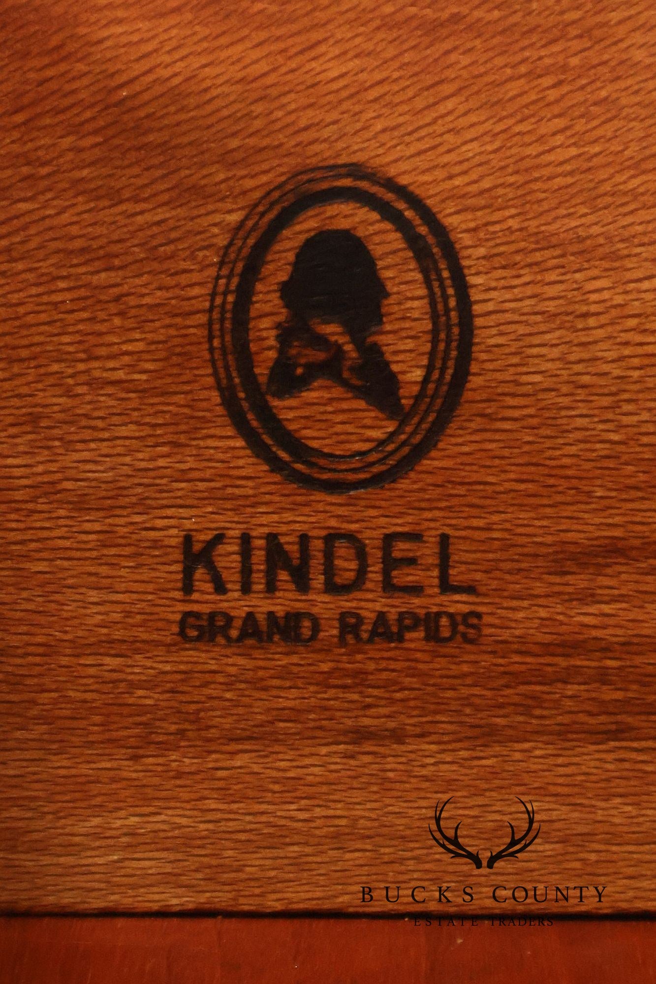Kindel Chippendale Style Vintage Mahogany Block Front Chest Of Drawers