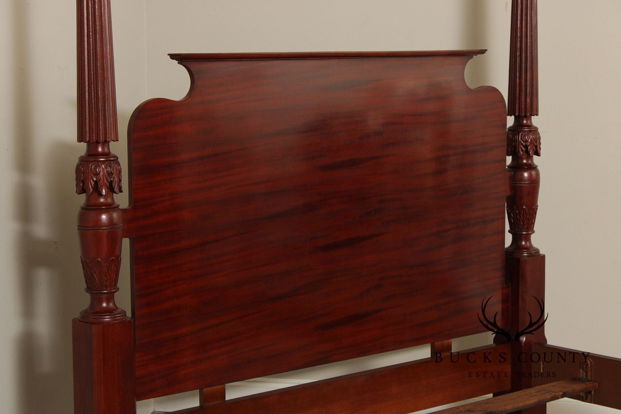 Baker Hepplewhite Style Queen Size Mahogany Poster Bed