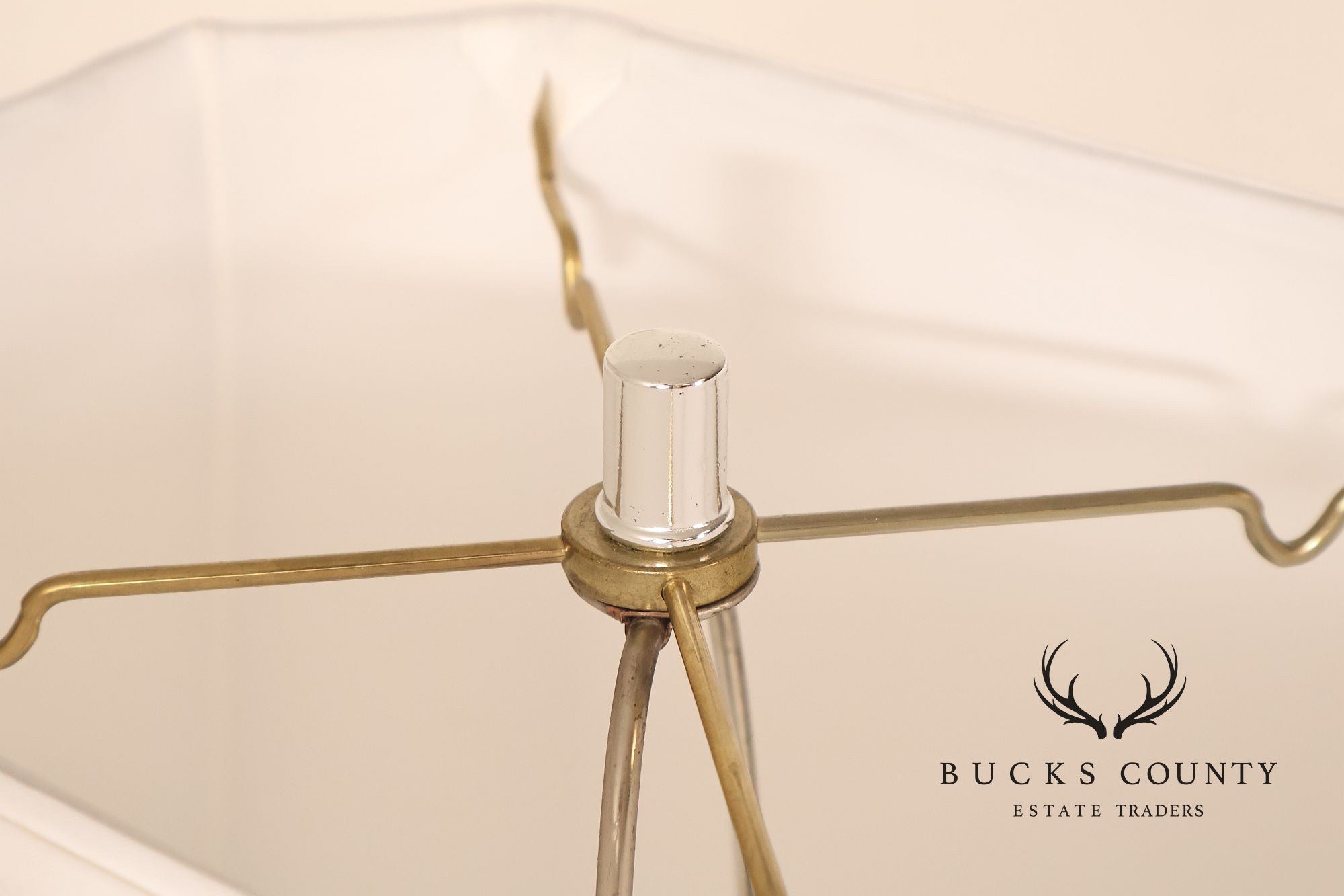 Ello Hollywood Regency Mirrored Table Lamp