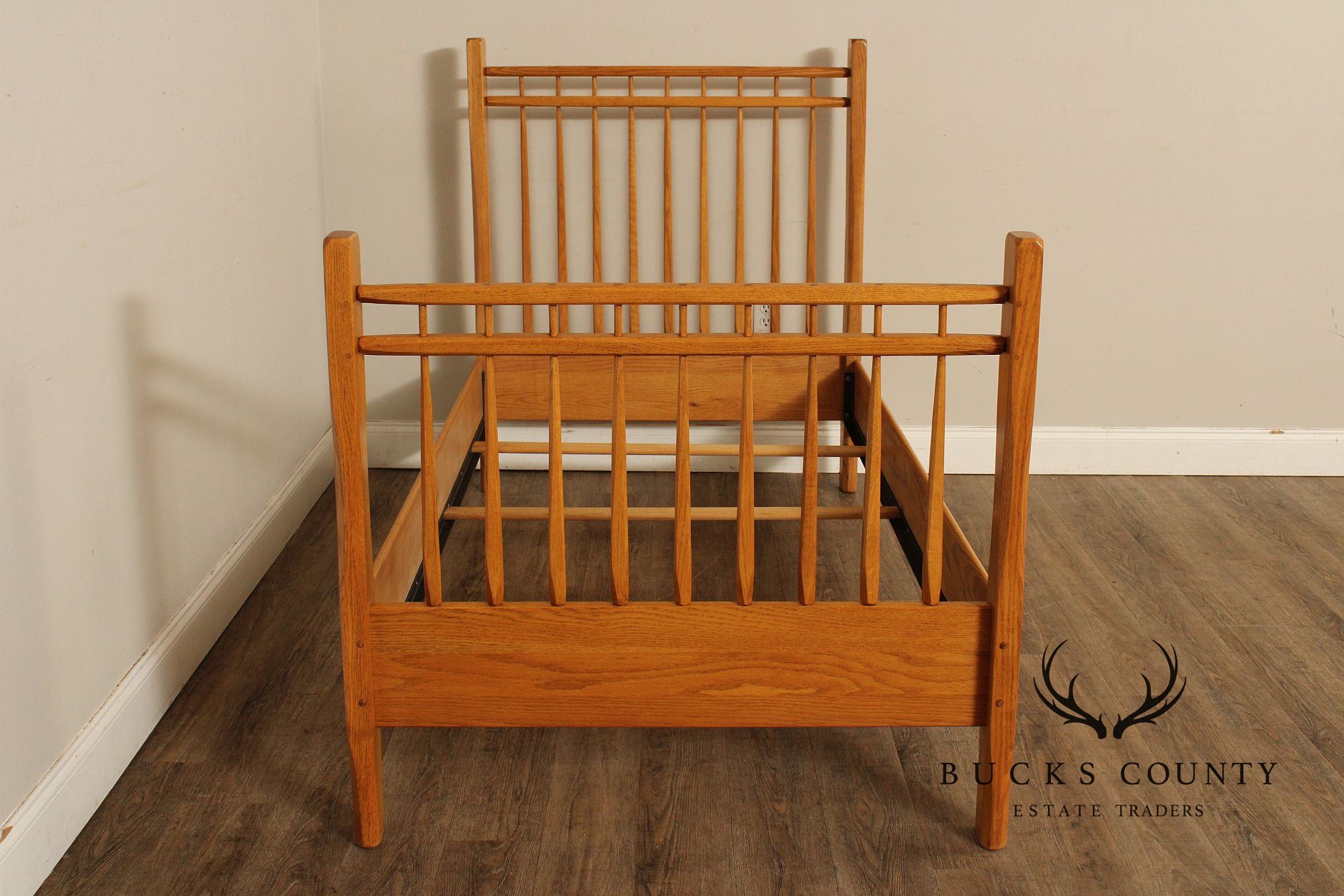 Hunt Country Furniture Oak Twin Bed