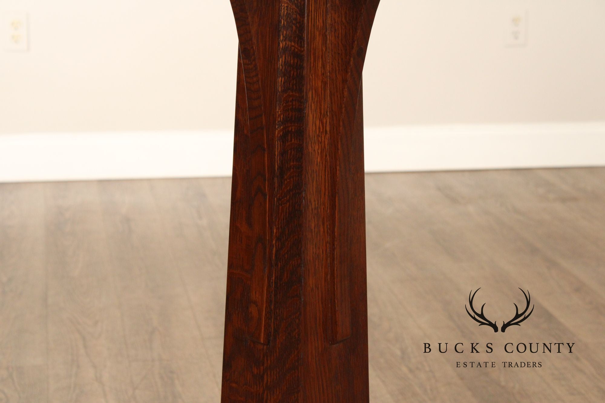 Stickley Mission Collection Oak Pedestal