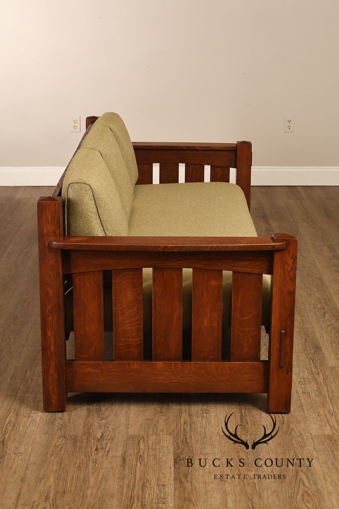 Custom Quality Mission Style Oak Settle Sofa