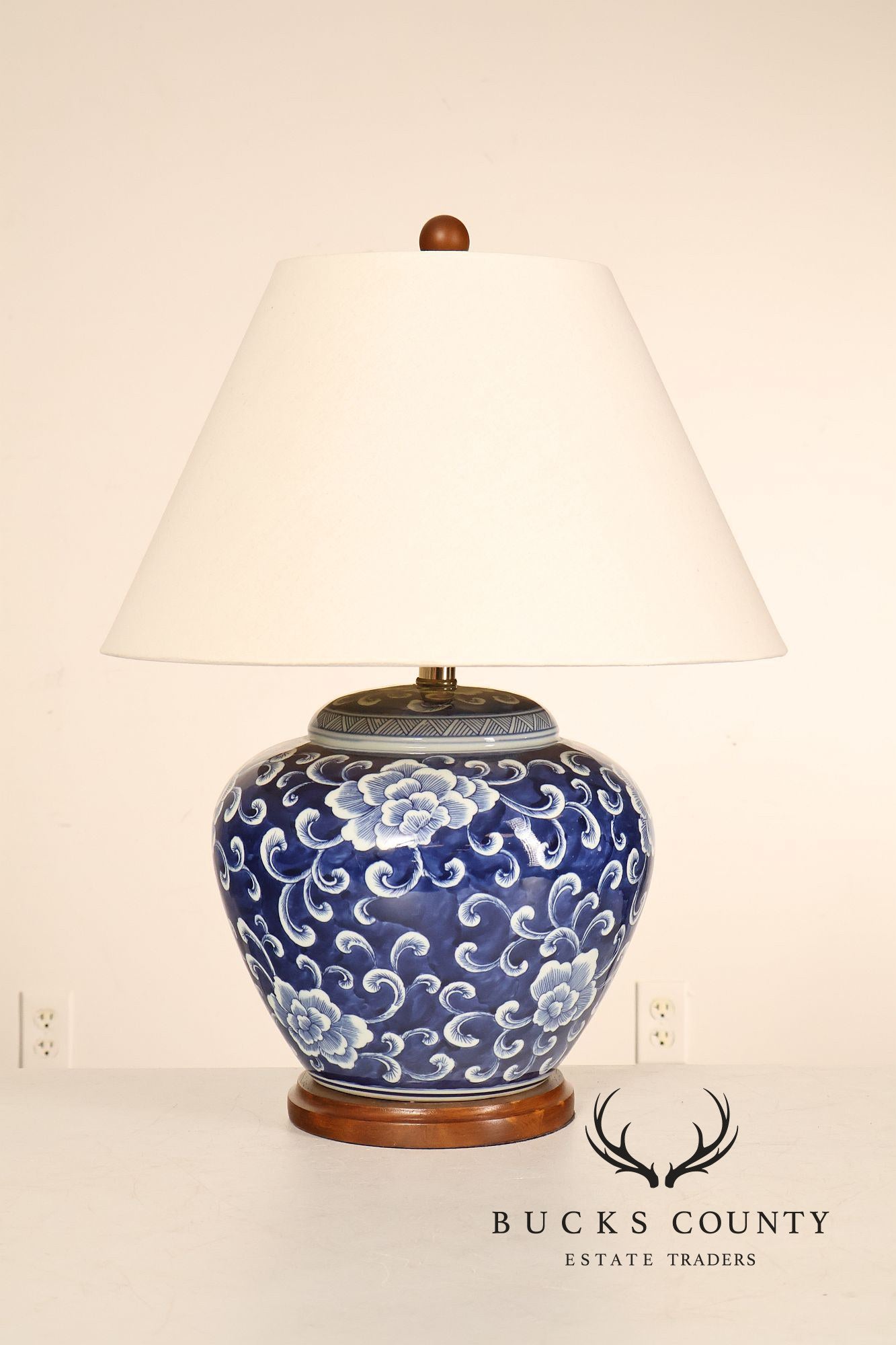 Ralph Lauren Asian Style Pair of Blue And White Ginger Jar Table Lamps