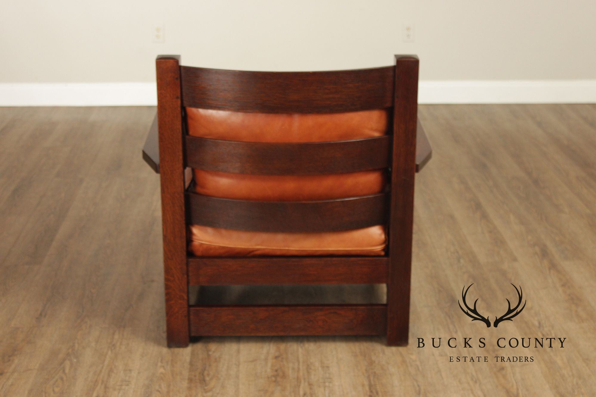 Stickley Mission Collection 'Eastwood' Armchair with Foot Stool