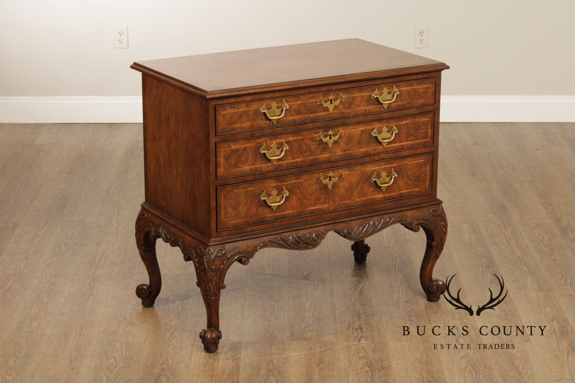Baker Stately Homes Georgian Style Walnut Chest Of Drawers
